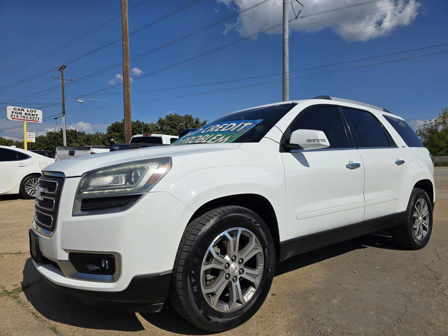 2016 WHITE GMC Acadia SLT2 (1GKKRSKD7GJ) with an 3.6L V6 DOHC 24V engine, 6A transmission, located at 2660 S.Garland Avenue, Garland, TX, 75041, (469) 298-3118, 32.885551, -96.655602 - Photo#7