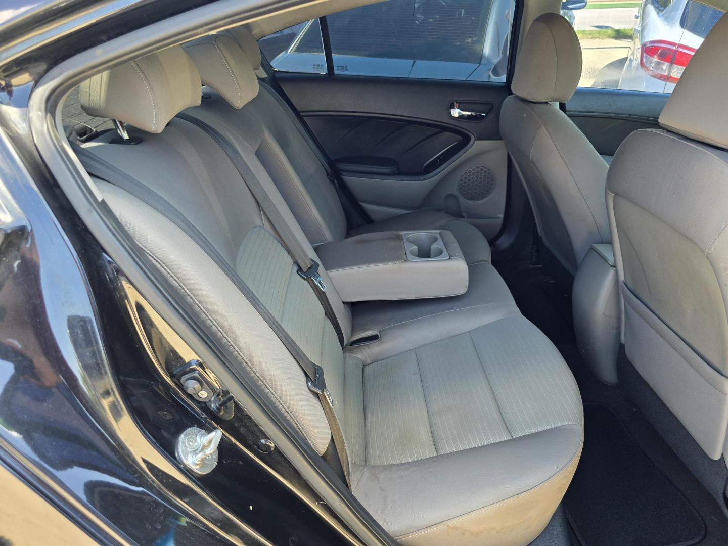 2016 BLACK /GRAY KIA FORTE LX LX (KNAFX4A60G5) , AUTO transmission, located at 2660 S.Garland Avenue, Garland, TX, 75041, (469) 298-3118, 32.885551, -96.655602 - Welcome to DallasAutos4Less, one of the Premier BUY HERE PAY HERE Dealers in the North Dallas Area. We specialize in financing to people with NO CREDIT or BAD CREDIT. We need proof of income, proof of residence, and a ID. Come buy your new car from us today!! This is a Very clean 2016 KIA FORTE L - Photo#16