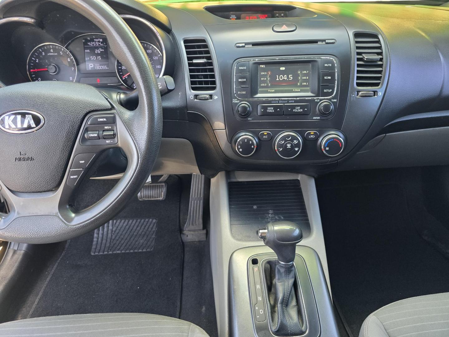 2016 BLACK /GRAY KIA FORTE LX LX (KNAFX4A60G5) , AUTO transmission, located at 2660 S.Garland Avenue, Garland, TX, 75041, (469) 298-3118, 32.885551, -96.655602 - Welcome to DallasAutos4Less, one of the Premier BUY HERE PAY HERE Dealers in the North Dallas Area. We specialize in financing to people with NO CREDIT or BAD CREDIT. We need proof of income, proof of residence, and a ID. Come buy your new car from us today!! This is a Very clean 2016 KIA FORTE L - Photo#13