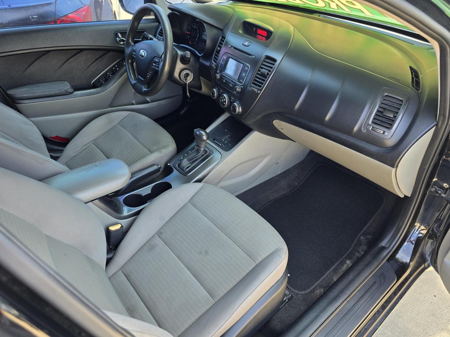 2016 BLACK /GRAY KIA FORTE LX LX (KNAFX4A60G5) , AUTO transmission, located at 2660 S.Garland Avenue, Garland, TX, 75041, (469) 298-3118, 32.885551, -96.655602 - Welcome to DallasAutos4Less, one of the Premier BUY HERE PAY HERE Dealers in the North Dallas Area. We specialize in financing to people with NO CREDIT or BAD CREDIT. We need proof of income, proof of residence, and a ID. Come buy your new car from us today!! This is a Very clean 2016 KIA FORTE L - Photo#18