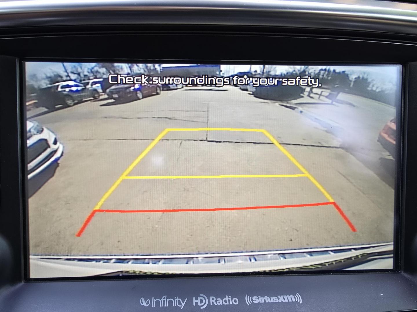 2016 WHITE Kia Sorento SXL (5XYPK4A58GG) with an 3.3L V6 DOHC 24V engine, 6-Speed Automatic transmission, located at 2660 S.Garland Avenue, Garland, TX, 75041, (469) 298-3118, 32.885551, -96.655602 - Photo#18