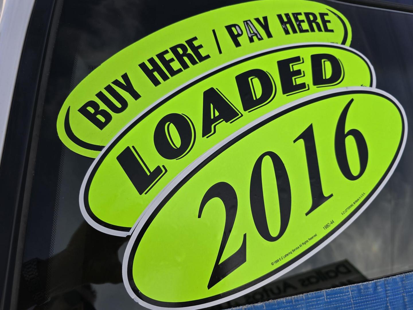 2016 WHITE Kia Sorento SXL (5XYPK4A58GG) with an 3.3L V6 DOHC 24V engine, 6-Speed Automatic transmission, located at 2660 S.Garland Avenue, Garland, TX, 75041, (469) 298-3118, 32.885551, -96.655602 - Photo#22