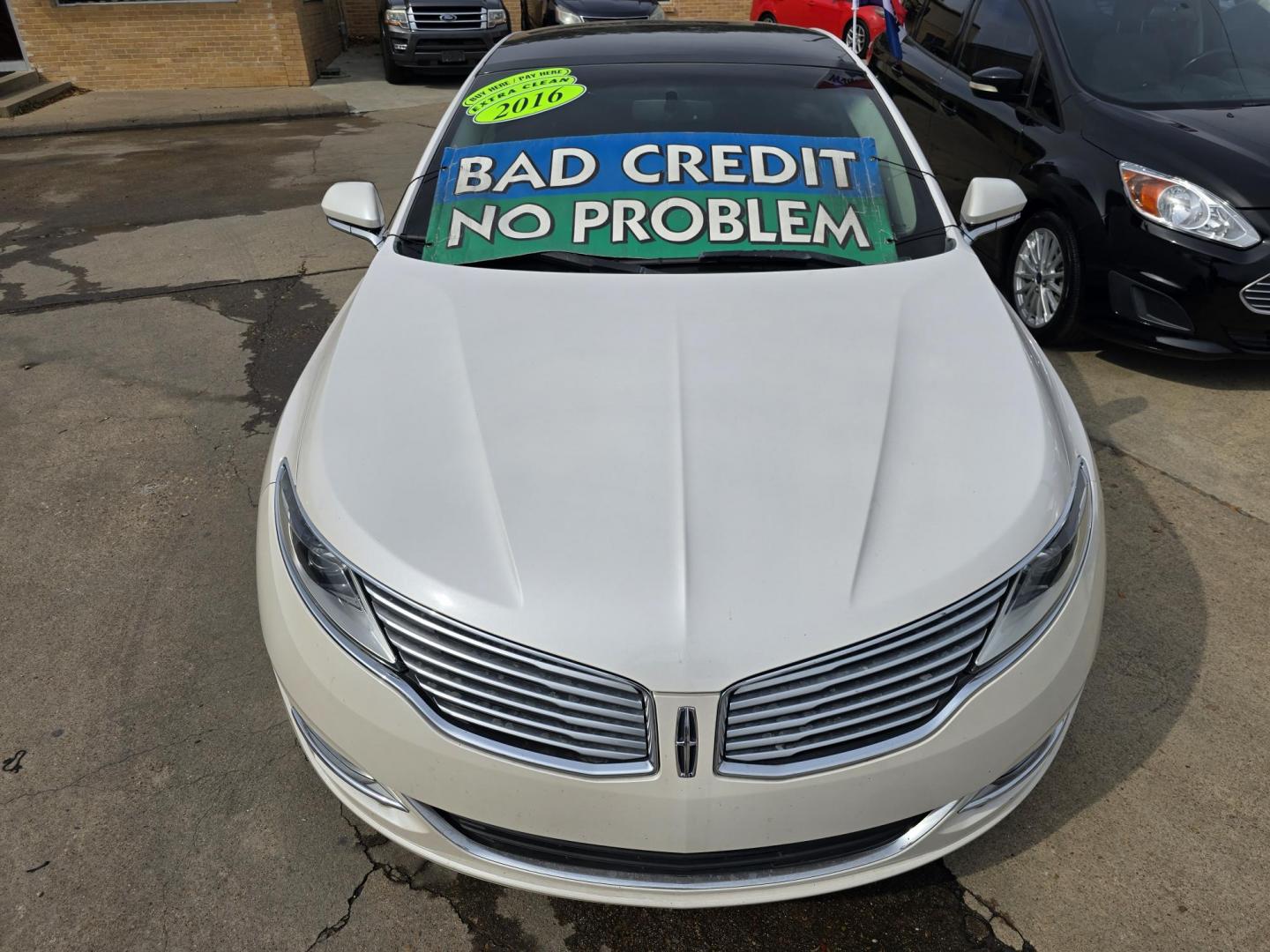 2016 DIAMOND WHITE Lincoln MKZ (3LN6L2J97GR) with an 2.0L L4 DOHC 16V engine, 6A transmission, located at 2660 S.Garland Avenue, Garland, TX, 75041, (469) 298-3118, 32.885551, -96.655602 - Photo#8