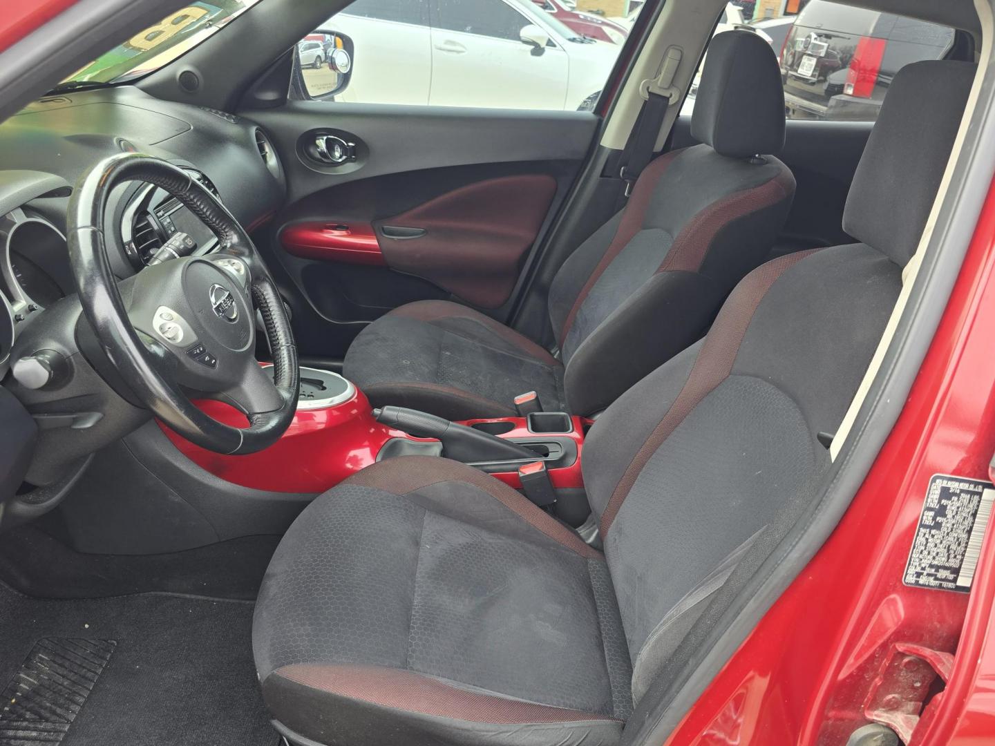 2016 RED Nissan Juke S (JN8AF5MR2GT) with an 1.6L L4 DOHC 16V TURBO engine, CVT transmission, located at 2660 S.Garland Avenue, Garland, TX, 75041, (469) 298-3118, 32.885551, -96.655602 - Photo#12