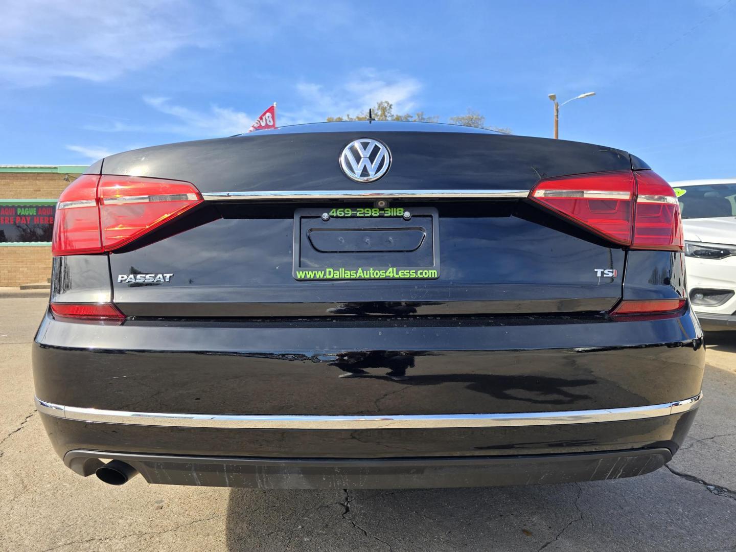 2016 BLACK Volkswagen Passat S (1VWAT7A30GC) , 6A transmission, located at 2660 S.Garland Avenue, Garland, TX, 75041, (469) 298-3118, 32.885551, -96.655602 - Photo#4