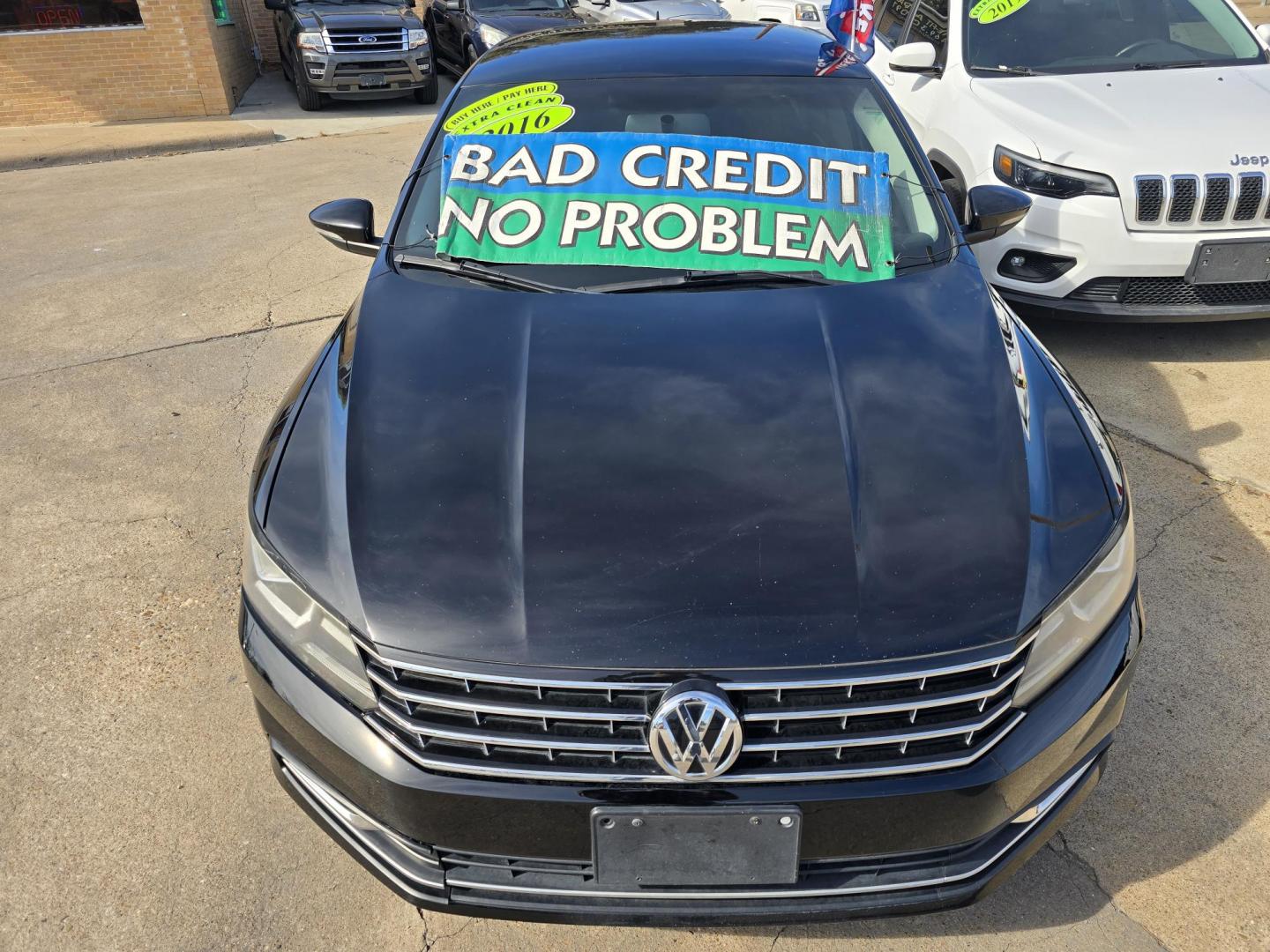 2016 BLACK Volkswagen Passat S (1VWAT7A30GC) , 6A transmission, located at 2660 S.Garland Avenue, Garland, TX, 75041, (469) 298-3118, 32.885551, -96.655602 - Photo#8