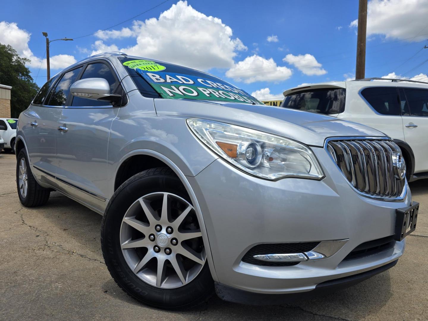 2017 SILVER Buick Enclave Convenience (5GAKRAKD2HJ) with an 3.6L V6 DOHC 24V engine, 6A transmission, located at 2660 S.Garland Avenue, Garland, TX, 75041, (469) 298-3118, 32.885551, -96.655602 - Photo#0