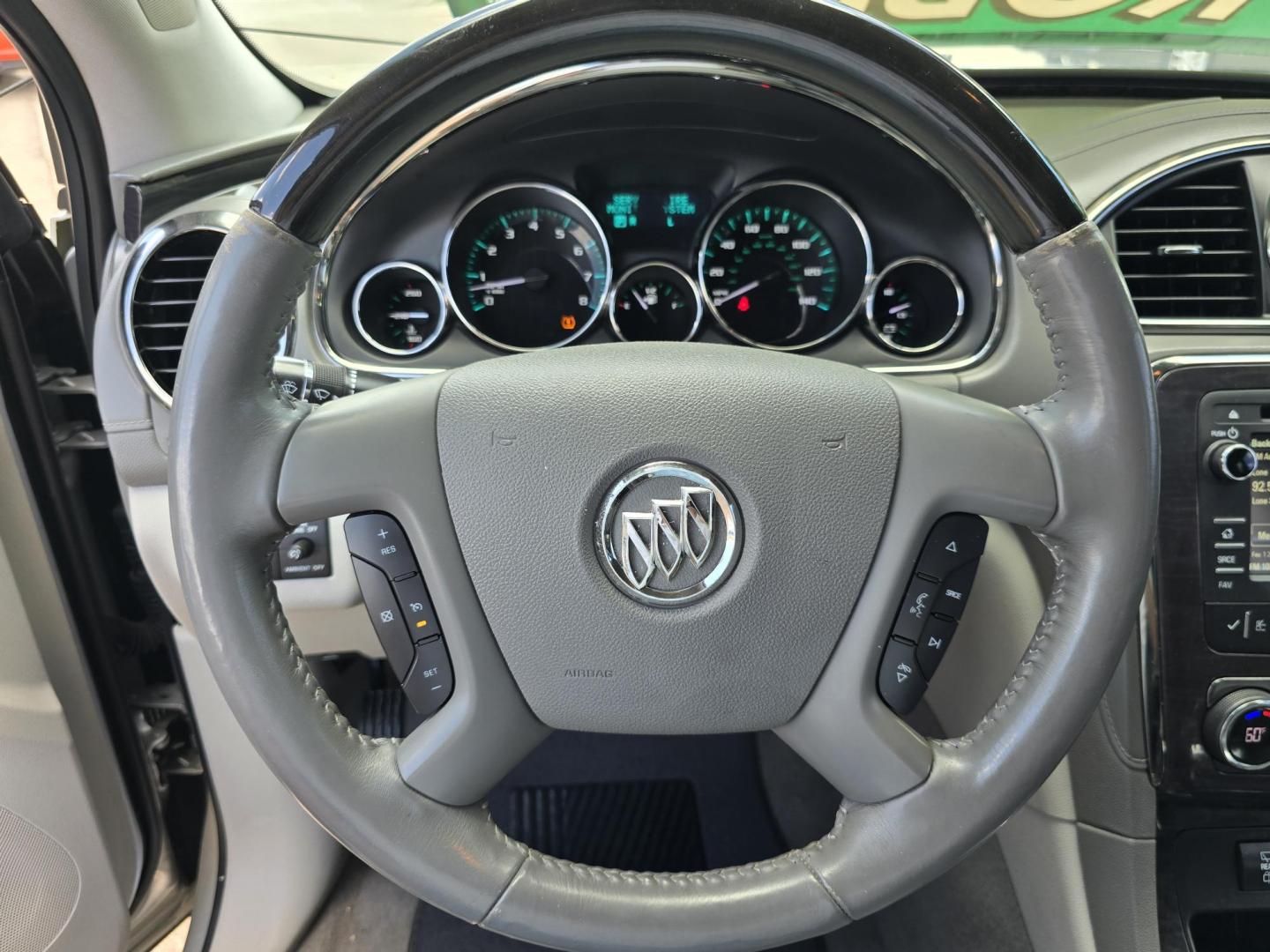 2017 SILVER Buick Enclave Convenience (5GAKRAKD2HJ) with an 3.6L V6 DOHC 24V engine, 6A transmission, located at 2660 S.Garland Avenue, Garland, TX, 75041, (469) 298-3118, 32.885551, -96.655602 - Photo#12