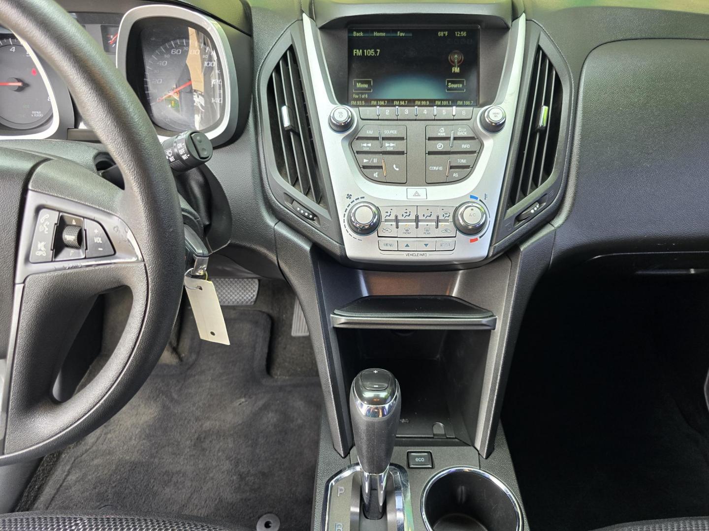 2017 WHITE Chevrolet Equinox LS (2GNALBEK2H1) with an 2.4L L4 DOHC 16V FFV engine, 6A transmission, located at 2660 S.Garland Avenue, Garland, TX, 75041, (469) 298-3118, 32.885551, -96.655602 - Photo#13