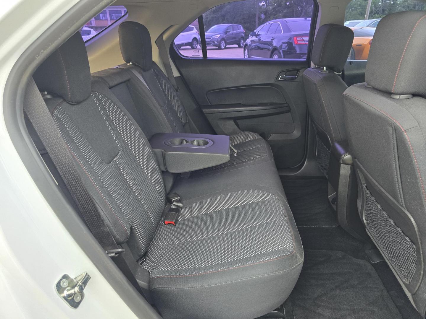 2017 WHITE Chevrolet Equinox LS (2GNALBEK2H1) with an 2.4L L4 DOHC 16V FFV engine, 6A transmission, located at 2660 S.Garland Avenue, Garland, TX, 75041, (469) 298-3118, 32.885551, -96.655602 - Photo#17
