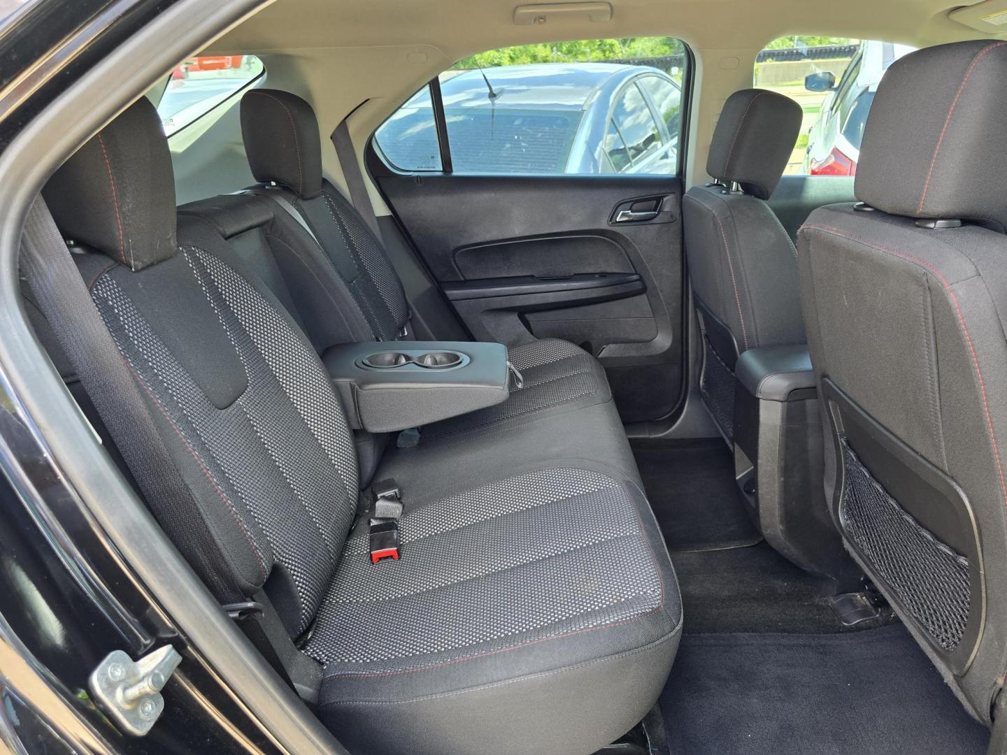 2017 BLACK Chevrolet Equinox LS (2GNALBEK3H1) with an 2.4L L4 DOHC 16V FFV engine, 6A transmission, located at 2660 S.Garland Avenue, Garland, TX, 75041, (469) 298-3118, 32.885551, -96.655602 - Photo#17
