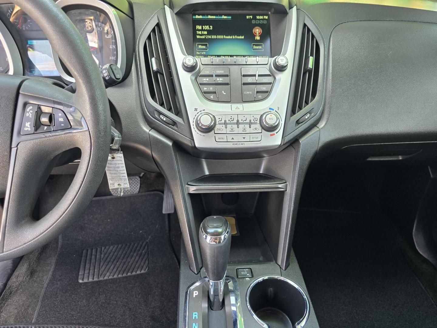 2017 GRAY Chevrolet Equinox LS (2GNALBEK8H1) with an 2.4L L4 DOHC 16V FFV engine, 6A transmission, located at 2660 S.Garland Avenue, Garland, TX, 75041, (469) 298-3118, 32.885551, -96.655602 - Photo#13