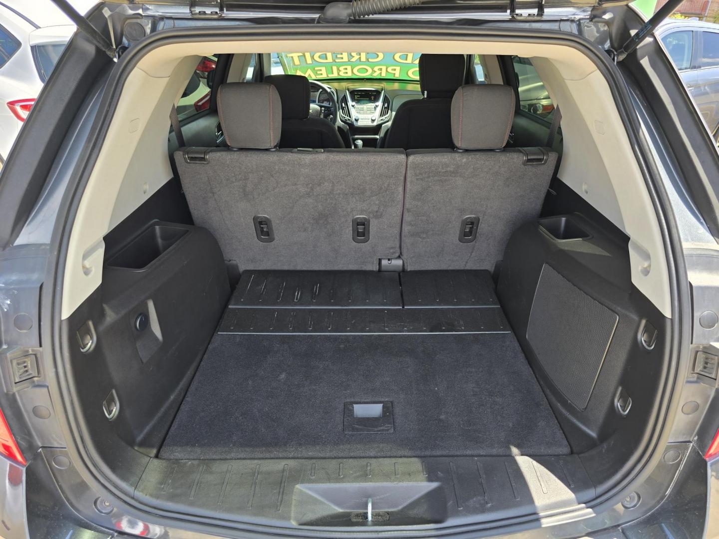2017 GRAY Chevrolet Equinox LS (2GNALBEK8H1) with an 2.4L L4 DOHC 16V FFV engine, 6A transmission, located at 2660 S.Garland Avenue, Garland, TX, 75041, (469) 298-3118, 32.885551, -96.655602 - Photo#16