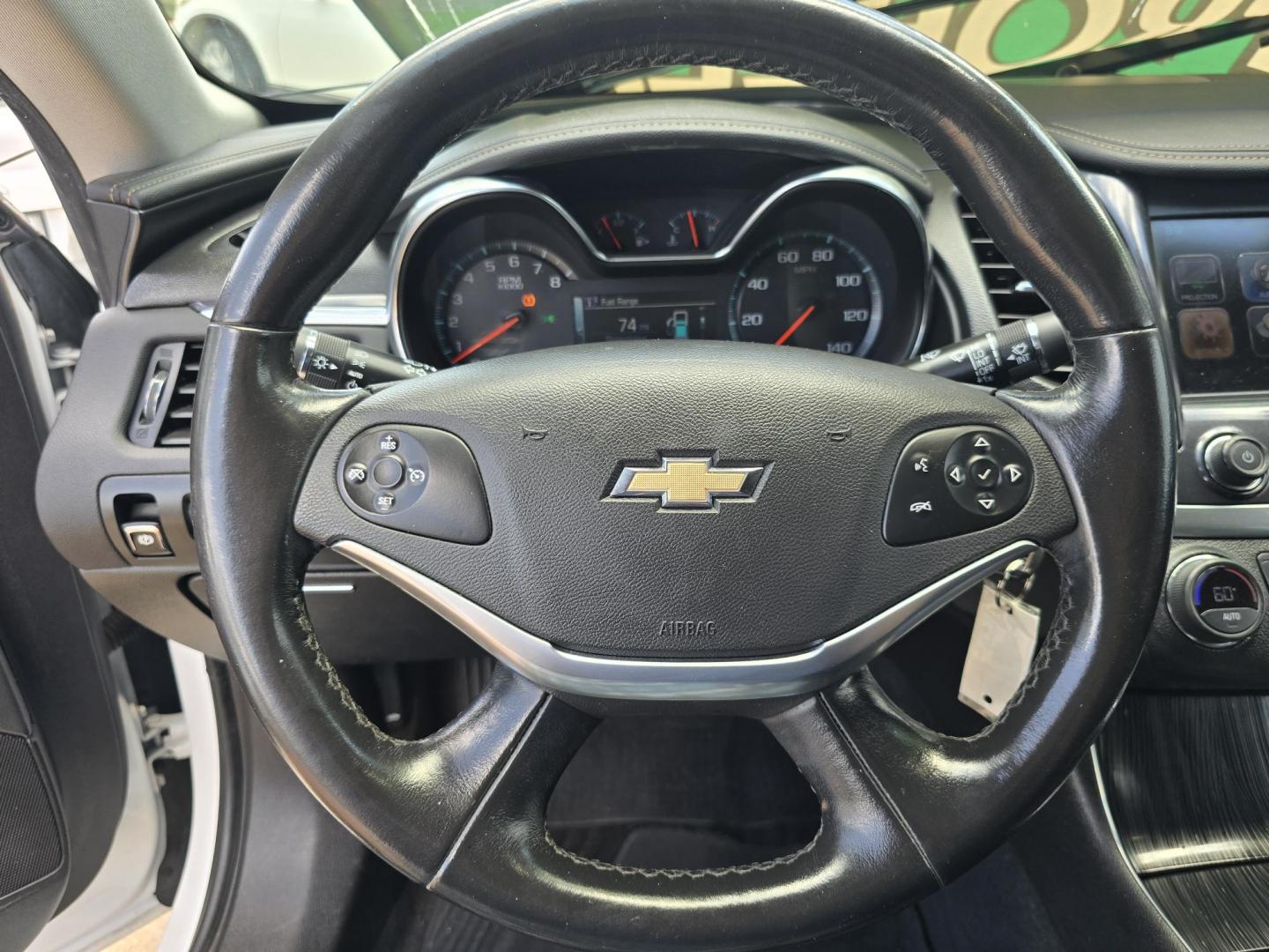 2017 WHITE /BLACK Chevrolet Impala LT (2G1105S37H9) with an 3.6L V6 DOHC 24V engine, 6A transmission, located at 2660 S.Garland Avenue, Garland, TX, 75041, (469) 298-3118, 32.885551, -96.655602 - Photo#12