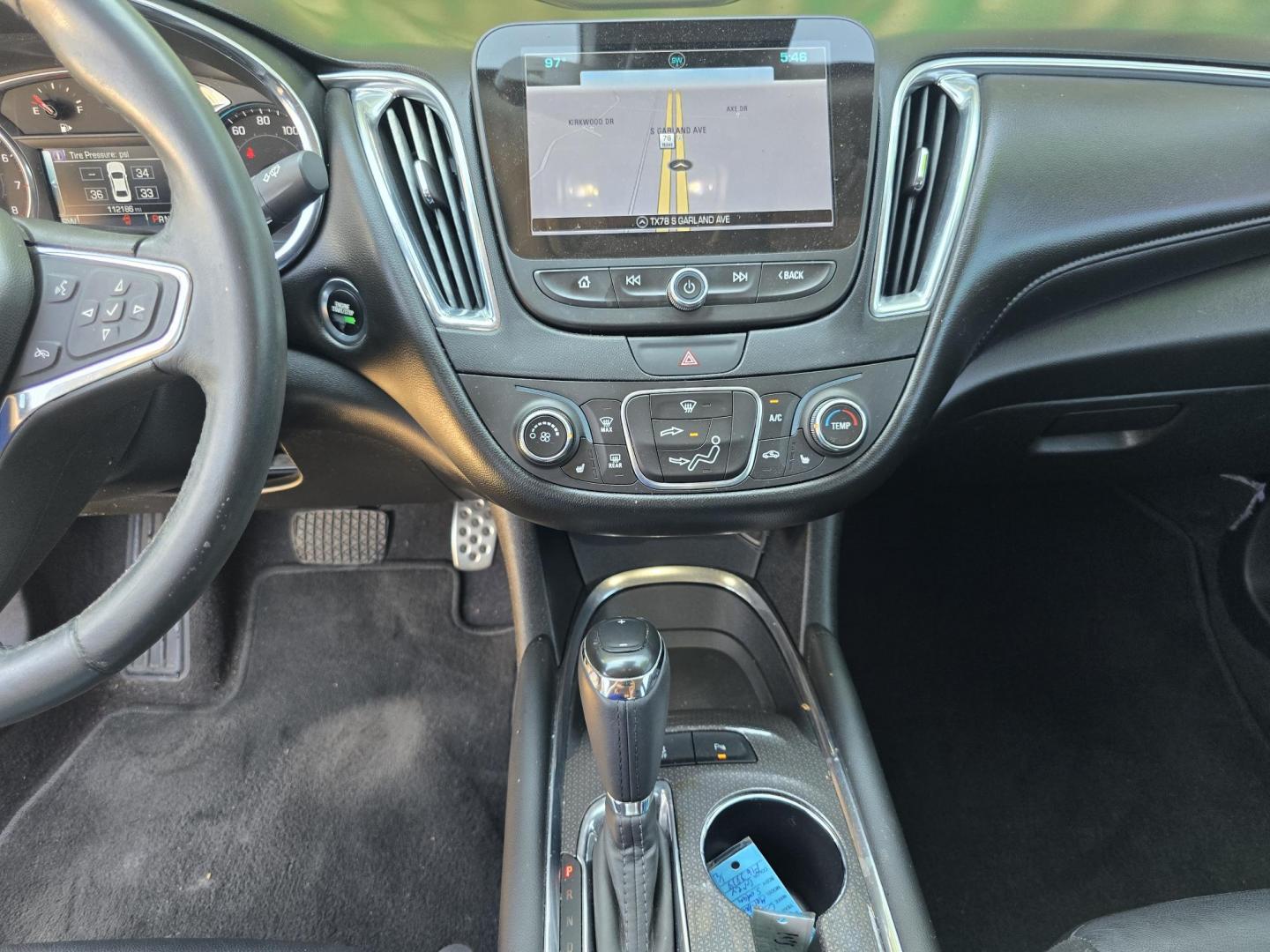 2017 GRAY Chevrolet Malibu LT (1G1ZE5ST0HF) with an 1.5L L4 DOHC 16V engine, 6A transmission, located at 2660 S.Garland Avenue, Garland, TX, 75041, (469) 298-3118, 32.885551, -96.655602 - Photo#15