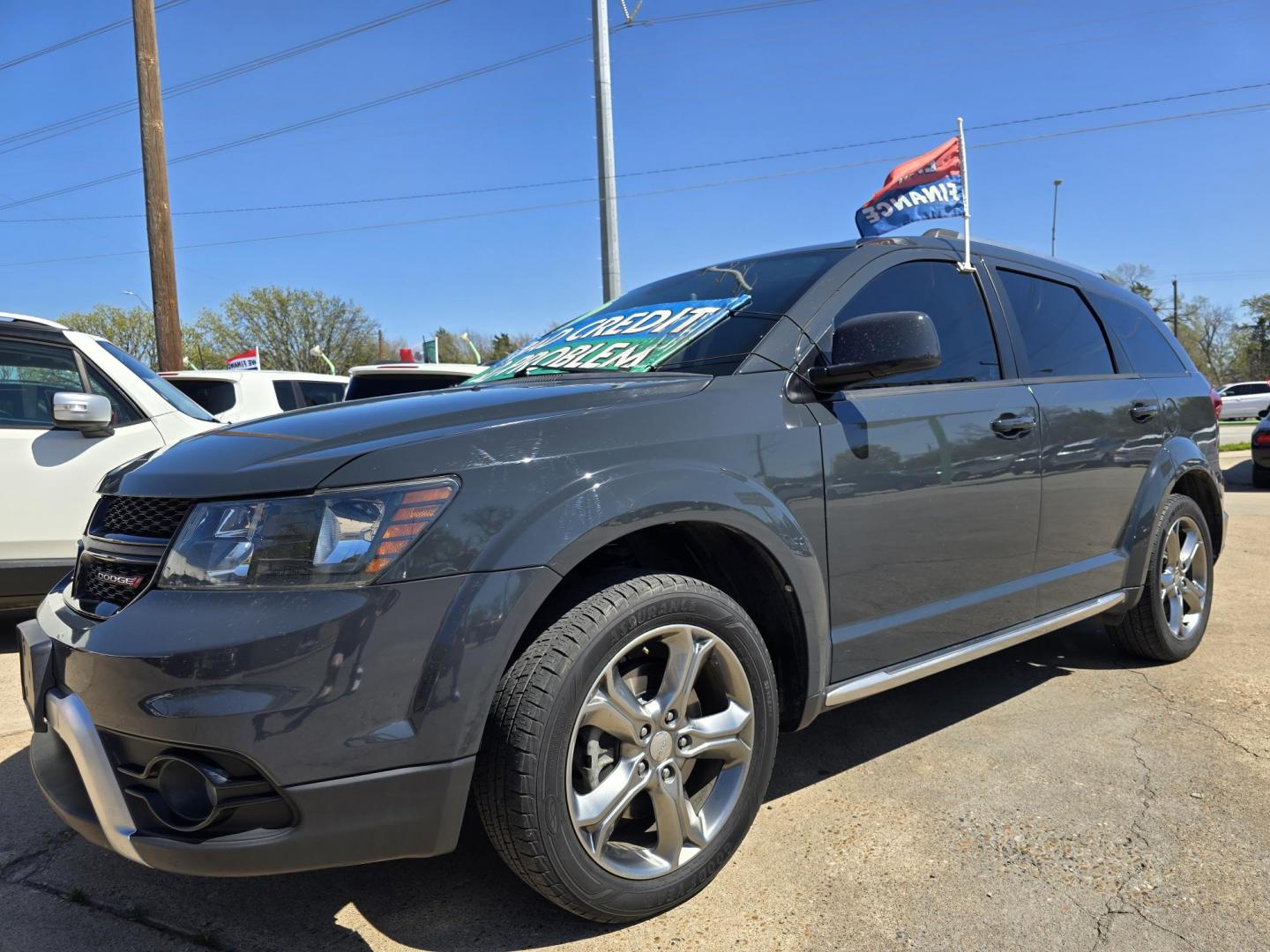 2017 Dodge Journey Crossroad Plus (3C4PDCGGXHT) with an 3.6L V6 DOHC 24V engine, 4A transmission, located at 2660 S.Garland Avenue, Garland, TX, 75041, (469) 298-3118, 32.885551, -96.655602 - Welcome to DallasAutos4Less, one of the Premier BUY HERE PAY HERE Dealers in the North Dallas Area. We specialize in financing to people with NO CREDIT or BAD CREDIT. We need proof of income, proof of residence, and a ID. Come buy your new car from us today!! This is a very well cared for 2017 DO - Photo#7