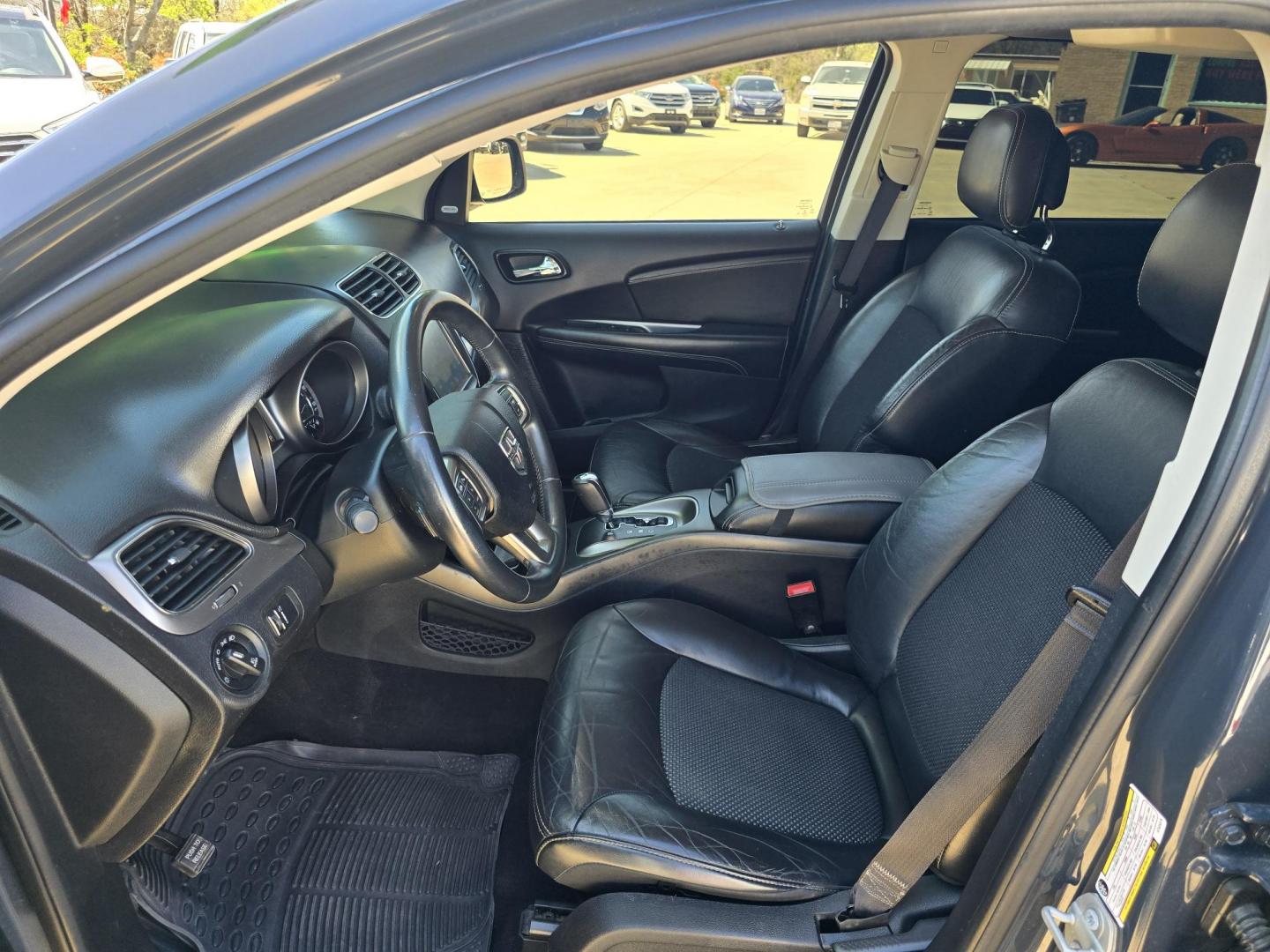 2017 Dodge Journey Crossroad Plus (3C4PDCGGXHT) with an 3.6L V6 DOHC 24V engine, 4A transmission, located at 2660 S.Garland Avenue, Garland, TX, 75041, (469) 298-3118, 32.885551, -96.655602 - Welcome to DallasAutos4Less, one of the Premier BUY HERE PAY HERE Dealers in the North Dallas Area. We specialize in financing to people with NO CREDIT or BAD CREDIT. We need proof of income, proof of residence, and a ID. Come buy your new car from us today!! This is a very well cared for 2017 DO - Photo#12