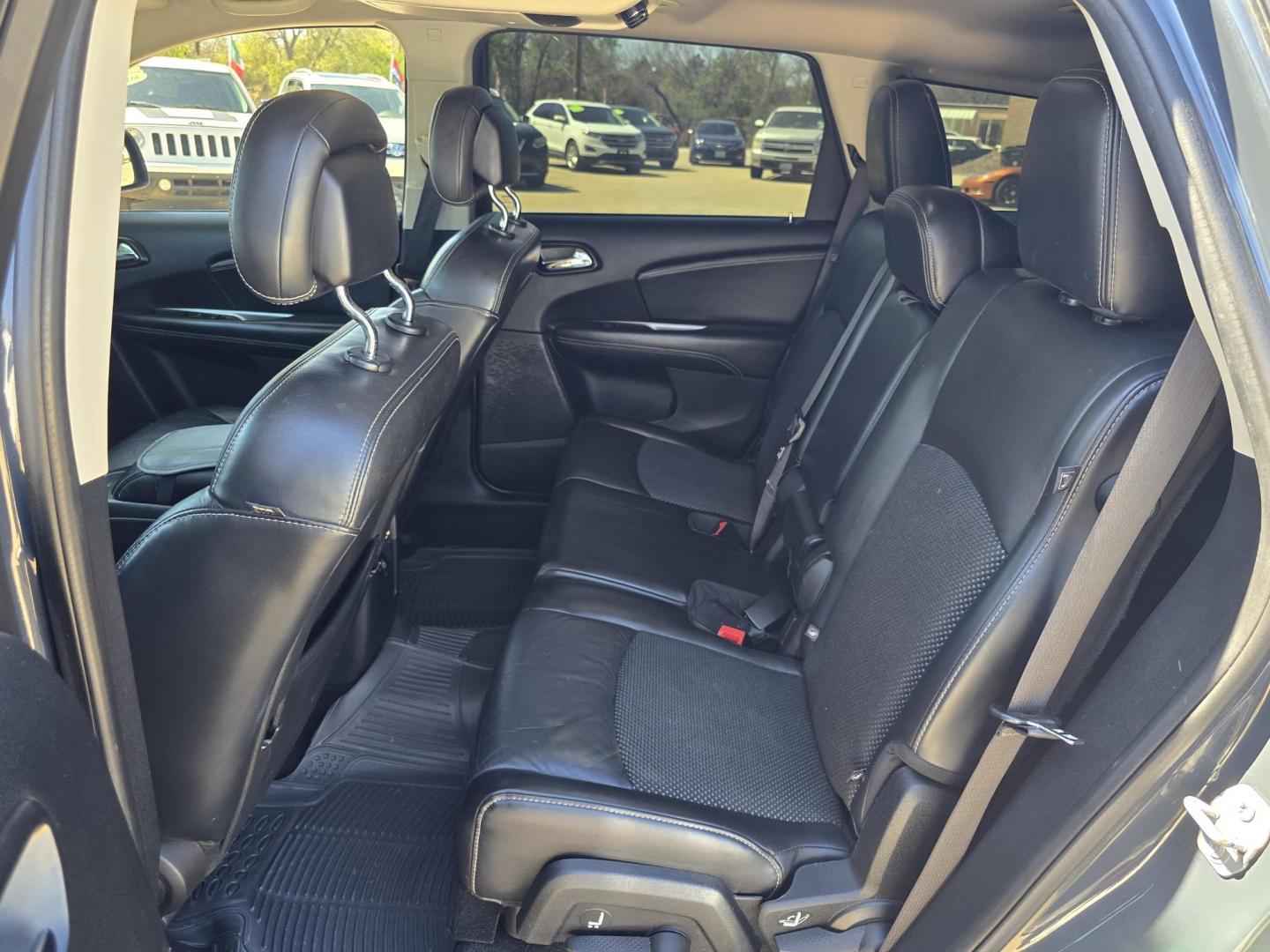 2017 Dodge Journey Crossroad Plus (3C4PDCGGXHT) with an 3.6L V6 DOHC 24V engine, 4A transmission, located at 2660 S.Garland Avenue, Garland, TX, 75041, (469) 298-3118, 32.885551, -96.655602 - Welcome to DallasAutos4Less, one of the Premier BUY HERE PAY HERE Dealers in the North Dallas Area. We specialize in financing to people with NO CREDIT or BAD CREDIT. We need proof of income, proof of residence, and a ID. Come buy your new car from us today!! This is a very well cared for 2017 DO - Photo#19