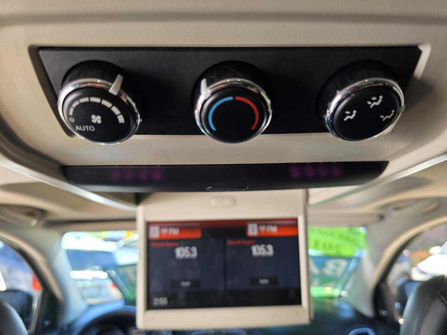 2017 Dodge Journey Crossroad Plus (3C4PDCGGXHT) with an 3.6L V6 DOHC 24V engine, 4A transmission, located at 2660 S.Garland Avenue, Garland, TX, 75041, (469) 298-3118, 32.885551, -96.655602 - Welcome to DallasAutos4Less, one of the Premier BUY HERE PAY HERE Dealers in the North Dallas Area. We specialize in financing to people with NO CREDIT or BAD CREDIT. We need proof of income, proof of residence, and a ID. Come buy your new car from us today!! This is a very well cared for 2017 DO - Photo#20