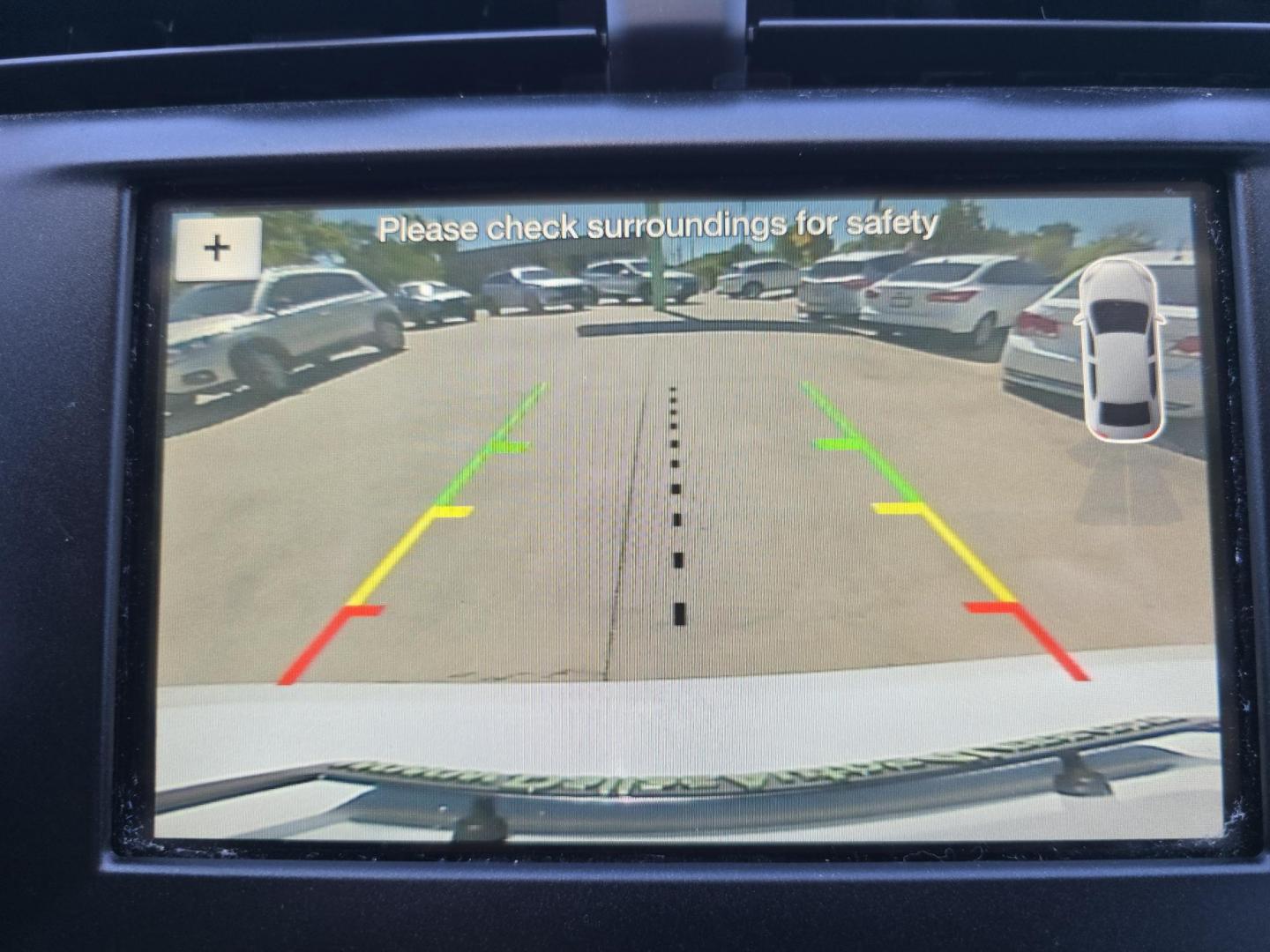 2017 WHITE Ford Fusion SE (3FA6P0H70HR) with an 2.5L L4 DOHC 16V engine, 6A transmission, located at 2660 S.Garland Avenue, Garland, TX, 75041, (469) 298-3118, 32.885551, -96.655602 - Photo#15