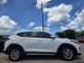 2017 WHITE /BLACK Hyundai Tucson SE (KM8J33A49HU) with an 2.0L L4 DOHC 16V engine, 6A transmission, located at 2660 S.Garland Avenue, Garland, TX, 75041, (469) 298-3118, 32.885551, -96.655602 - Photo#2