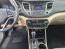 2017 WHITE /BLACK Hyundai Tucson SE (KM8J33A49HU) with an 2.0L L4 DOHC 16V engine, 6A transmission, located at 2660 S.Garland Avenue, Garland, TX, 75041, (469) 298-3118, 32.885551, -96.655602 - Photo#12