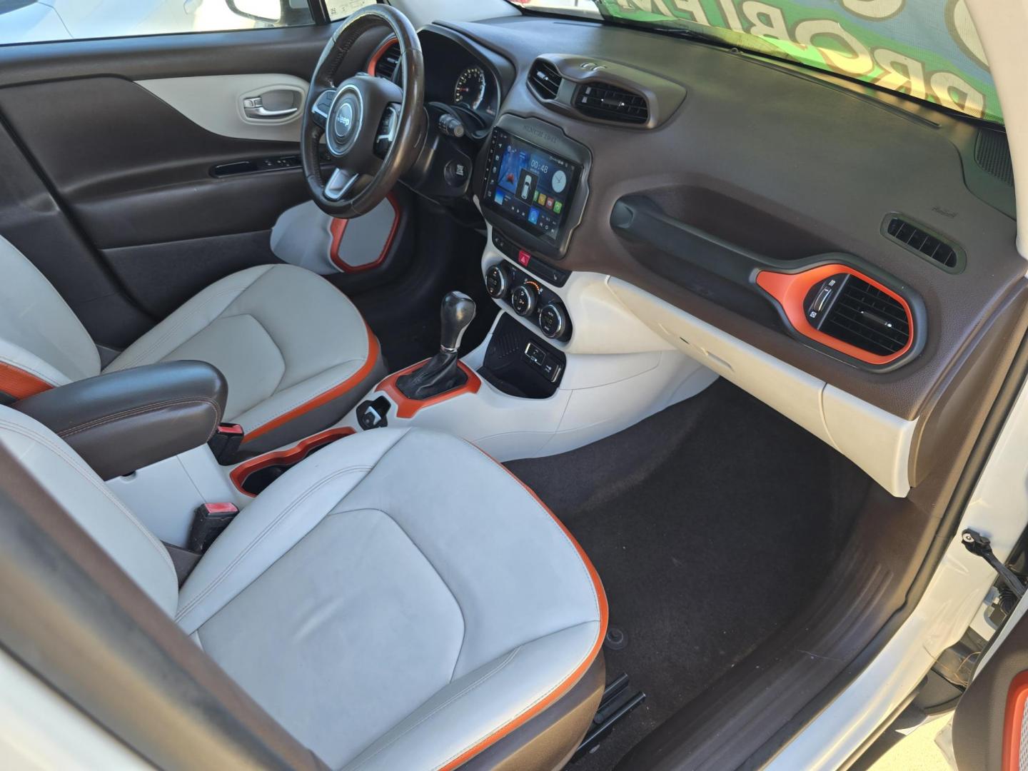 2017 WHITE Jeep Renegade Limited (ZACCJADB2HP) with an 2.4L L4 DOHC 16V engine, 9A transmission, located at 2660 S.Garland Avenue, Garland, TX, 75041, (469) 298-3118, 32.885551, -96.655602 - Photo#23