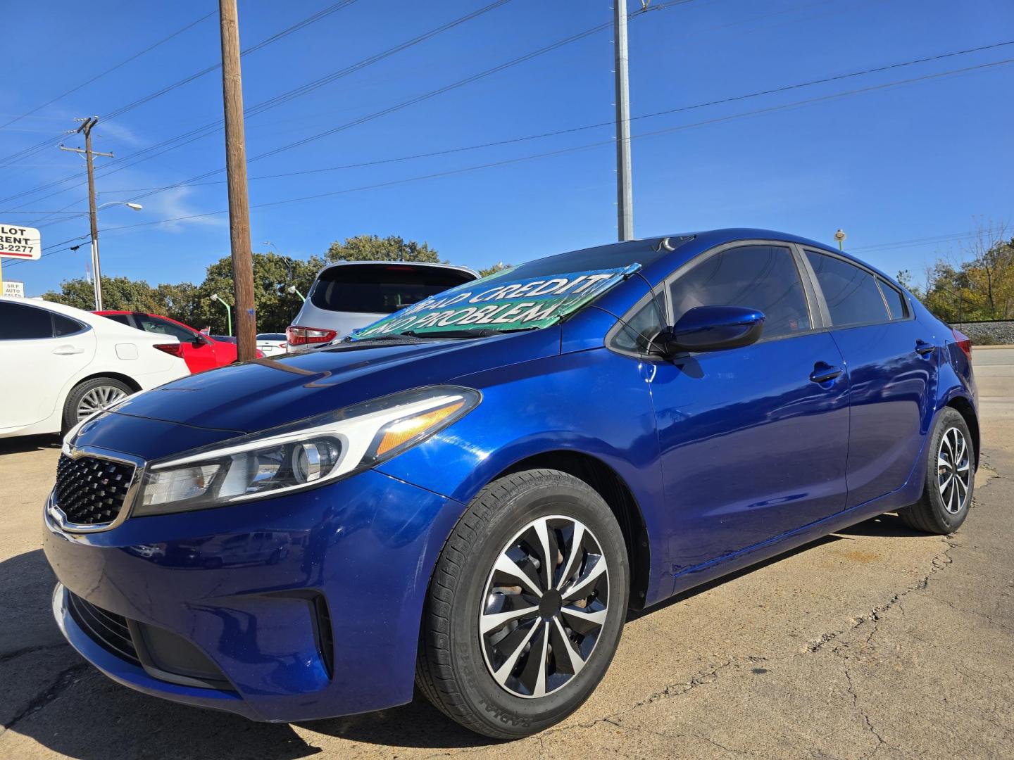 2017 BLUE Kia Forte LX (3KPFK4A75HE) with an 2.0L L4 DOHC 16V engine, AUTO transmission, located at 2660 S.Garland Avenue, Garland, TX, 75041, (469) 298-3118, 32.885551, -96.655602 - Welcome to DallasAutos4Less, one of the Premier BUY HERE PAY HERE Dealers in the North Dallas Area. We specialize in financing to people with NO CREDIT or BAD CREDIT. We need proof of income, proof of residence, and a ID. Come buy your new car from us today!! This is a Very clean 2017 KIA FORTE L - Photo#7