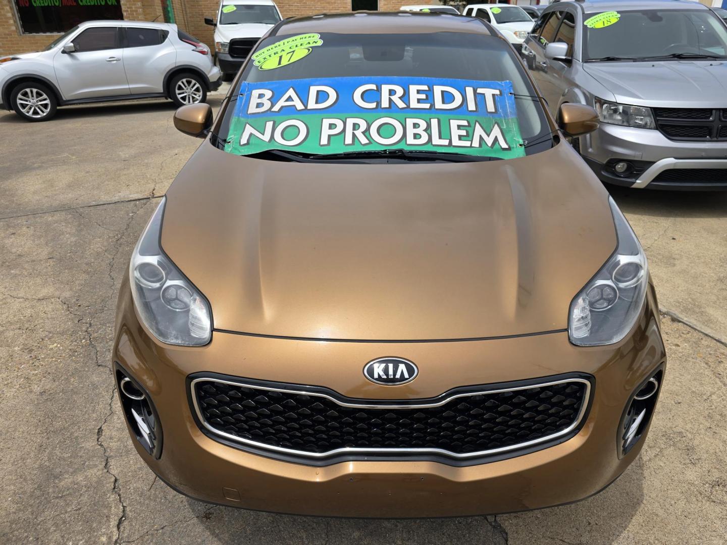 2017 BROWN Kia Sportage LX (KNDPMCAC3H7) with an 2.4L V6 DOHC 24V engine, 6A transmission, located at 2660 S.Garland Avenue, Garland, TX, 75041, (469) 298-3118, 32.885551, -96.655602 - Photo#8
