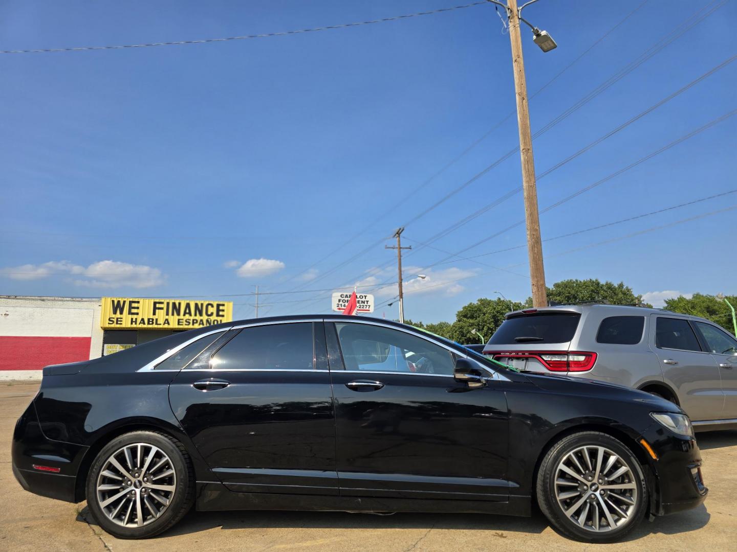 2017 BLACK /BLACK Lincoln MKZ Premier FWD (3LN6L5A95HR) with an 2.0L L4 DOHC 16V engine, 6A transmission, located at 2660 S.Garland Avenue, Garland, TX, 75041, (469) 298-3118, 32.885551, -96.655602 - Photo#2