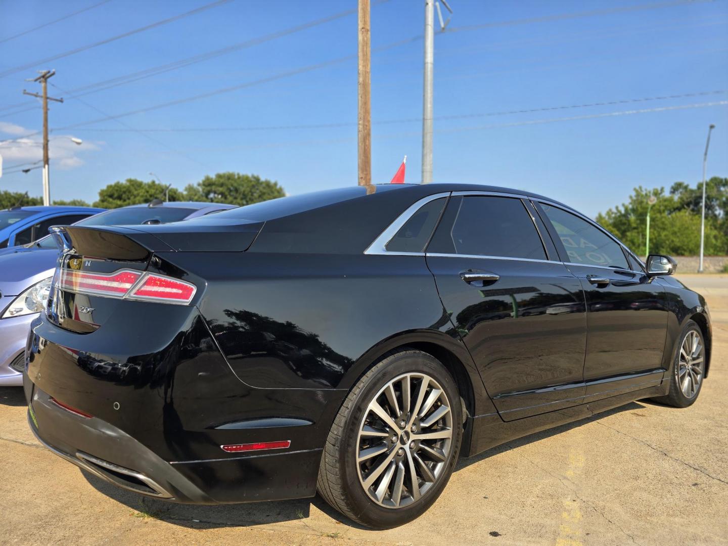 2017 BLACK /BLACK Lincoln MKZ Premier FWD (3LN6L5A95HR) with an 2.0L L4 DOHC 16V engine, 6A transmission, located at 2660 S.Garland Avenue, Garland, TX, 75041, (469) 298-3118, 32.885551, -96.655602 - Photo#3