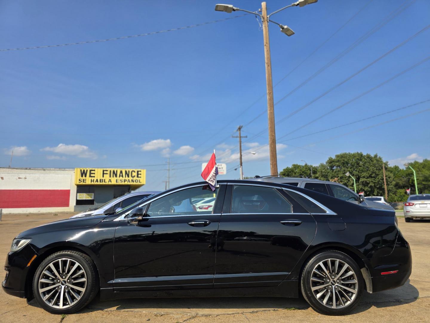 2017 BLACK /BLACK Lincoln MKZ Premier FWD (3LN6L5A95HR) with an 2.0L L4 DOHC 16V engine, 6A transmission, located at 2660 S.Garland Avenue, Garland, TX, 75041, (469) 298-3118, 32.885551, -96.655602 - Photo#6