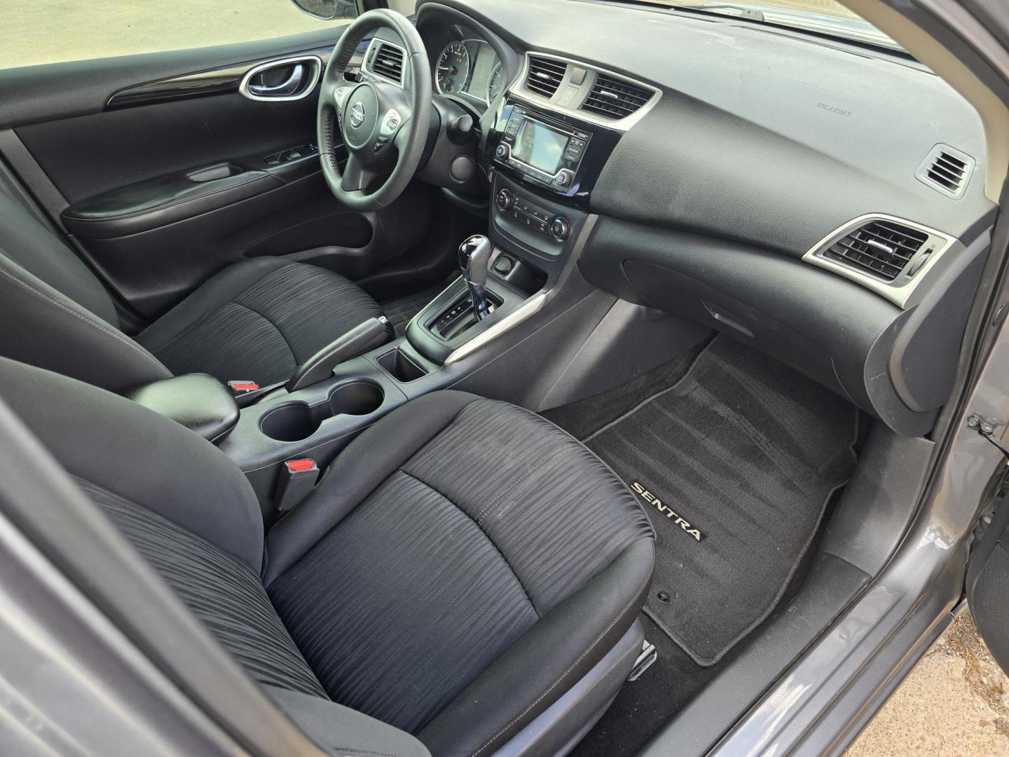 2017 GRAY Nissan Sentra S (3N1AB7AP0HY) with an 1.8L L4 SFI DOHC 16V engine, AUTO transmission, located at 2660 S.Garland Avenue, Garland, TX, 75041, (469) 298-3118, 32.885551, -96.655602 - Photo#19