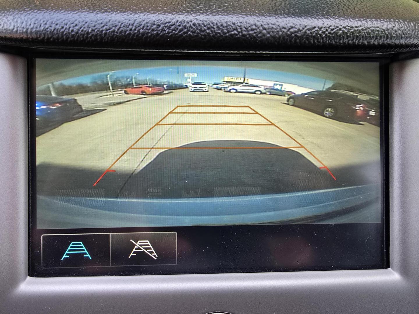 2018 BLACK Chevrolet Cruze LS (1G1BC5SM9J7) with an 1.4L L4 DOHC 16V TURBO engine, 6A transmission, located at 2660 S.Garland Avenue, Garland, TX, 75041, (469) 298-3118, 32.885551, -96.655602 - Photo#13