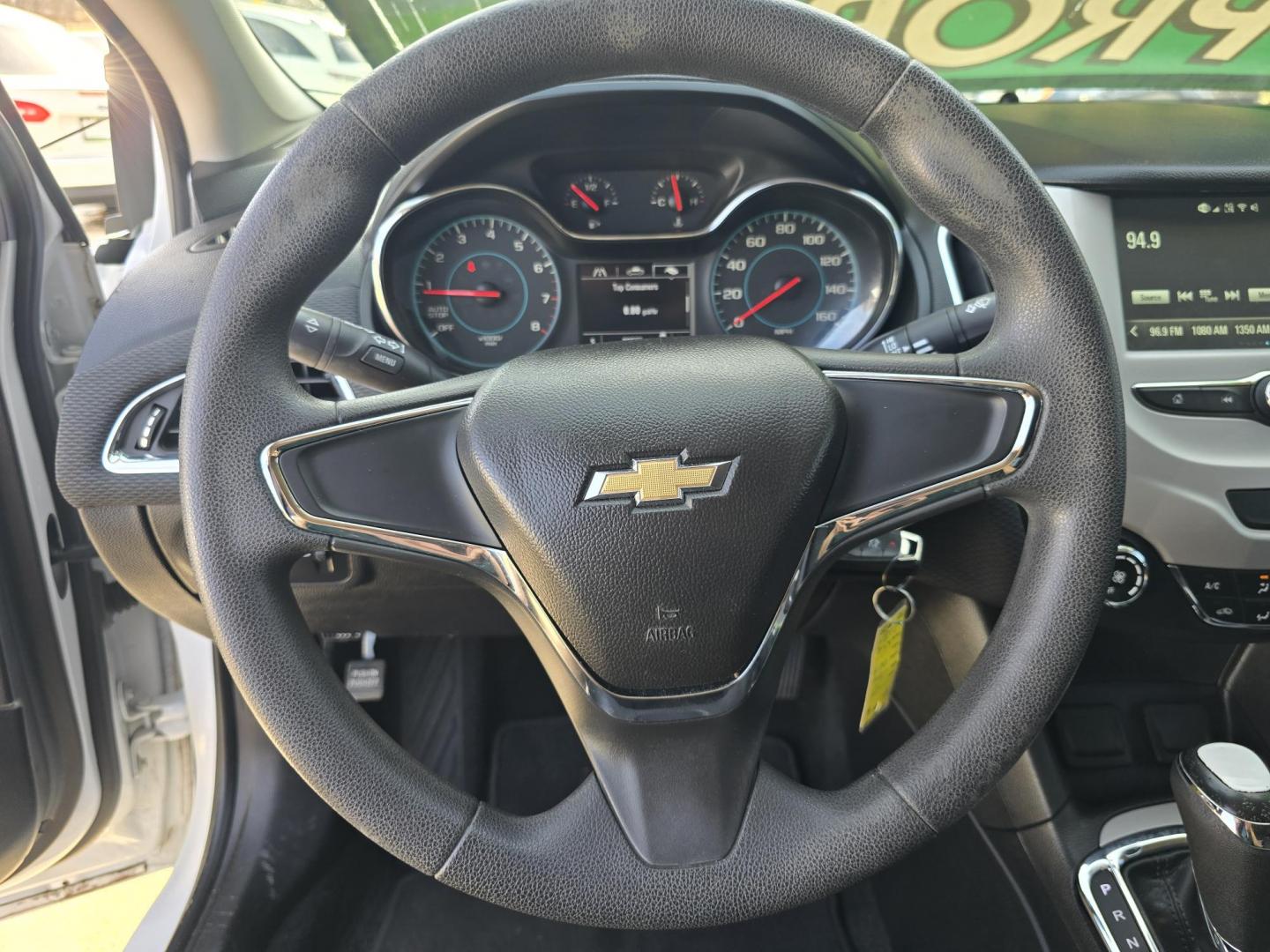 2018 BLACK Chevrolet Cruze LS (1G1BC5SM9J7) with an 1.4L L4 DOHC 16V TURBO engine, 6A transmission, located at 2660 S.Garland Avenue, Garland, TX, 75041, (469) 298-3118, 32.885551, -96.655602 - Photo#11
