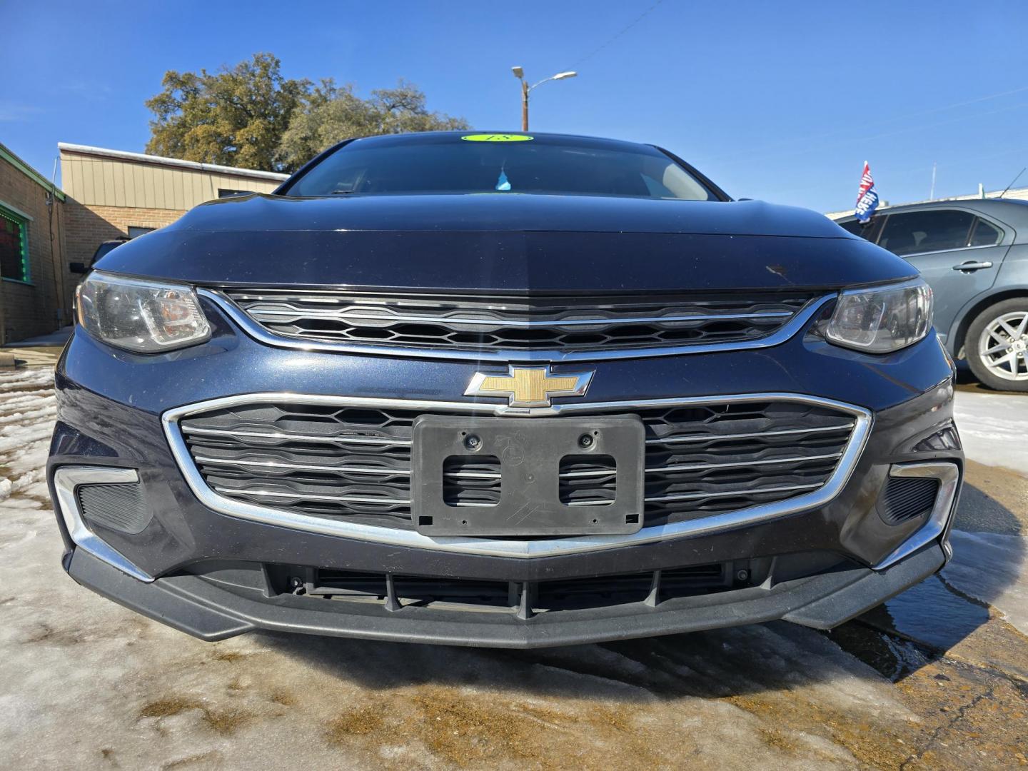 2018 DARK BLUE Chevrolet Malibu LS (1G1ZB5ST3JF) with an 1.5L L4 DOHC 16V engine, 6A transmission, located at 2660 S.Garland Avenue, Garland, TX, 75041, (469) 298-3118, 32.885551, -96.655602 - CASH$$$$$$$$$ CAR!!! - Photo#10