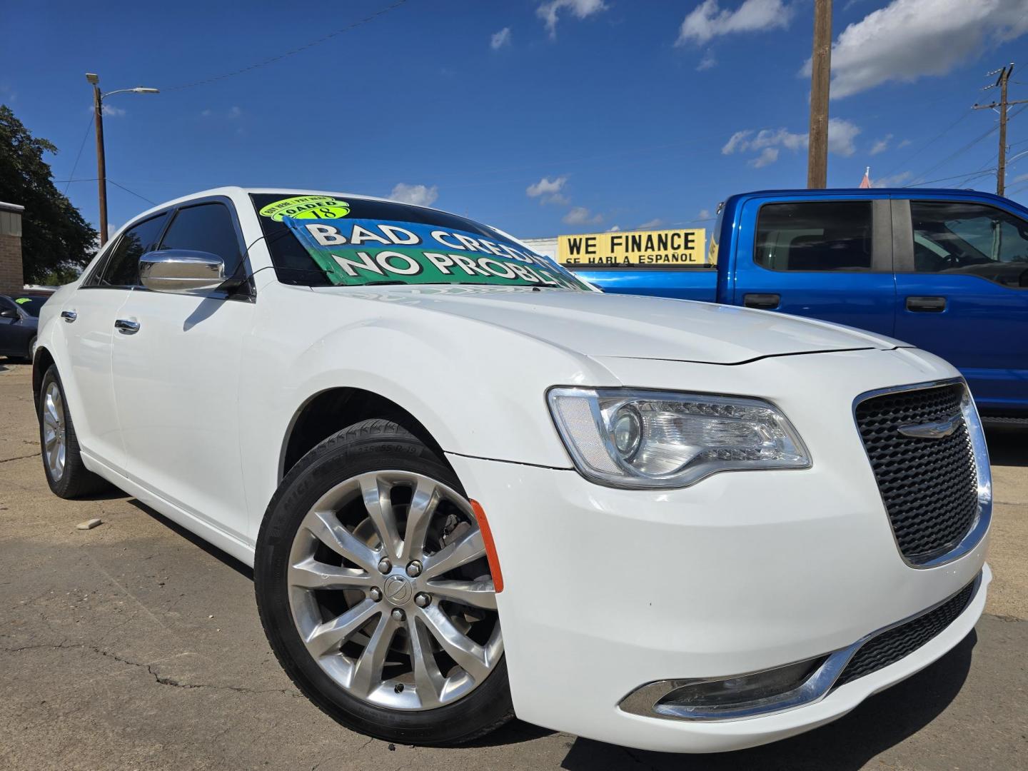 2018 WHITE Chrysler 300 LIMITED (2C3CCAKG4JH) , AUTO transmission, located at 2660 S.Garland Avenue, Garland, TX, 75041, (469) 298-3118, 32.885551, -96.655602 - Welcome to DallasAutos4Less, one of the Premier BUY HERE PAY HERE Dealers in the North Dallas Area. We specialize in financing to people with NO CREDIT or BAD CREDIT. We need proof of income, proof of residence, and a ID. Come buy your new car from us today!! This is a very well cared for 2018 CH - Photo#0