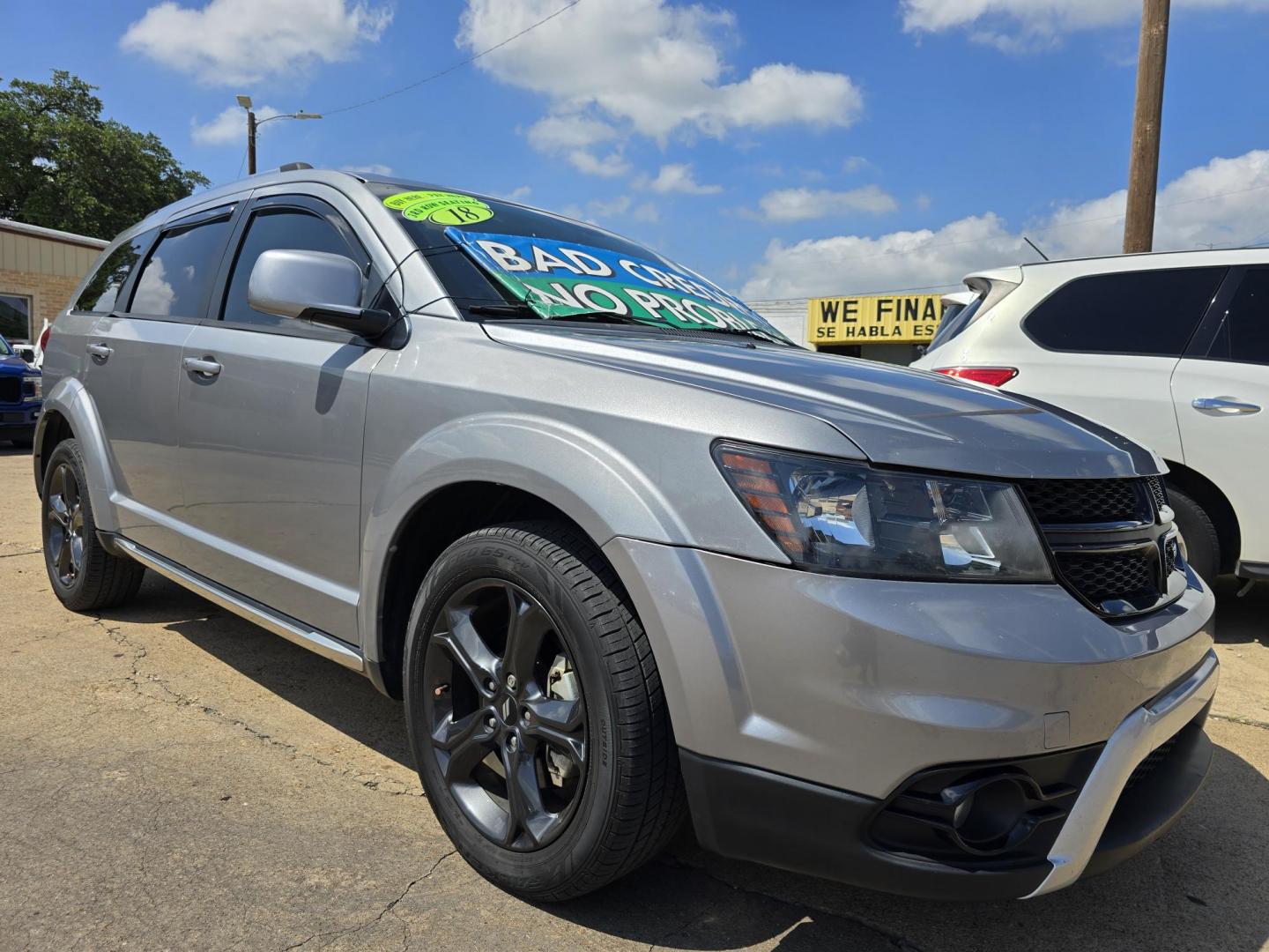2018 SILVER Dodge Journey Crossroad (3C4PDCGG0JT) with an 3.6L V6 DOHC 24V engine, 4A transmission, located at 2660 S.Garland Avenue, Garland, TX, 75041, (469) 298-3118, 32.885551, -96.655602 - Photo#1