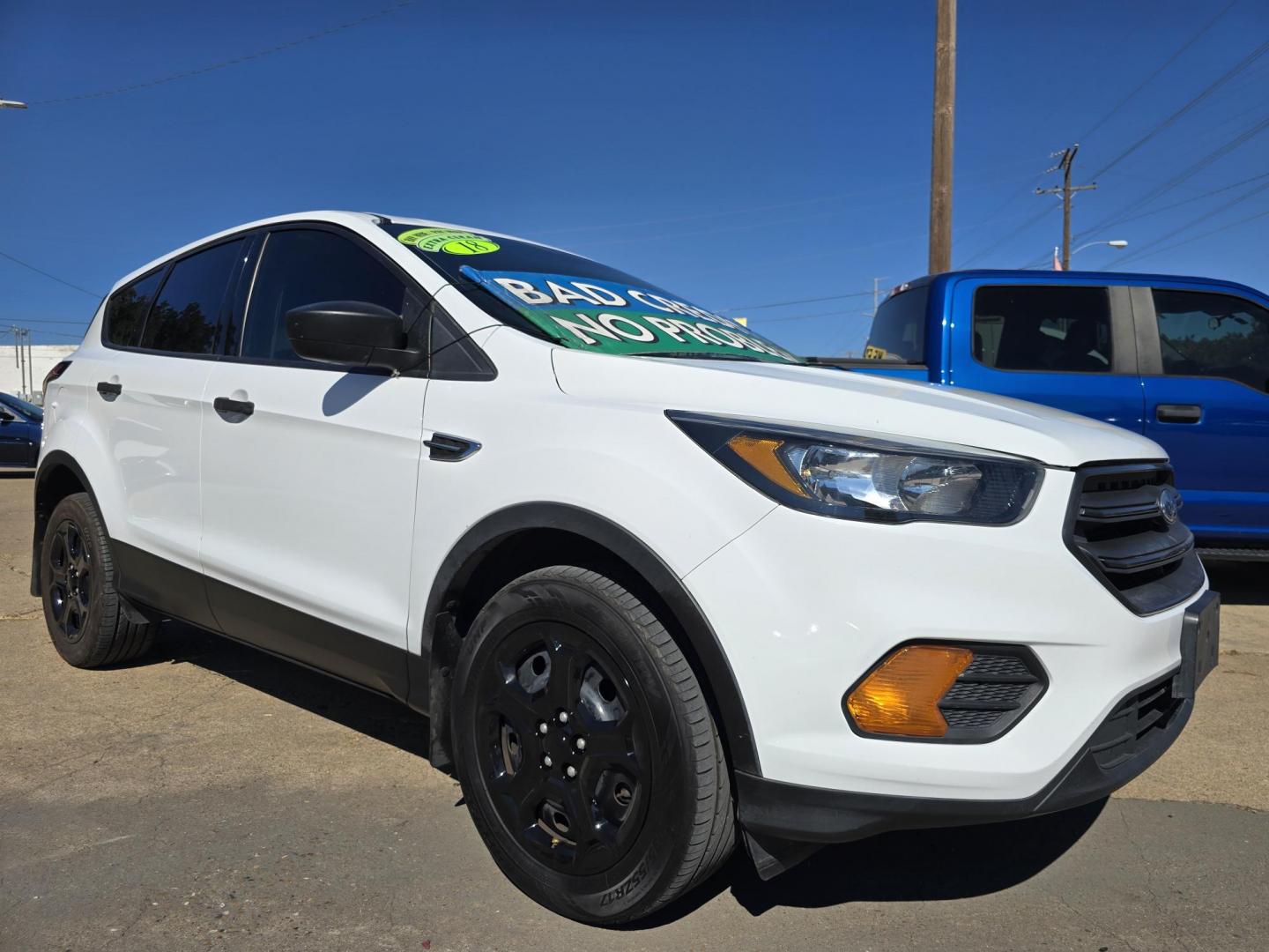 2018 Ford Escape S (1FMCU0F77JU) with an 2.5L L4 DOHC 16V engine, 6A transmission, located at 2660 S.Garland Avenue, Garland, TX, 75041, (469) 298-3118, 32.885551, -96.655602 - Welcome to DallasAutos4Less, one of the Premier BUY HERE PAY HERE Dealers in the North Dallas Area. We specialize in financing to people with NO CREDIT or BAD CREDIT. We need proof of income, proof of residence, and a ID. Come buy your new car from us today!! This is a Super Clean 2018 FORD ESCAP - Photo#1