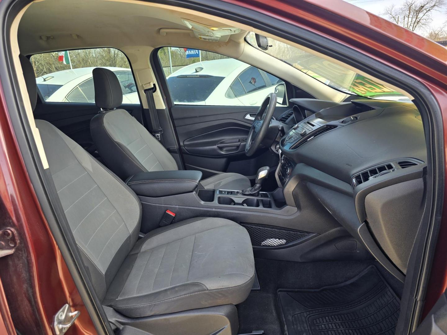 2018 BROWN Ford Escape S (1FMCU0F74JU) with an 2.5L L4 DOHC 16V engine, 6A transmission, located at 2660 S.Garland Avenue, Garland, TX, 75041, (469) 298-3118, 32.885551, -96.655602 - Photo#18