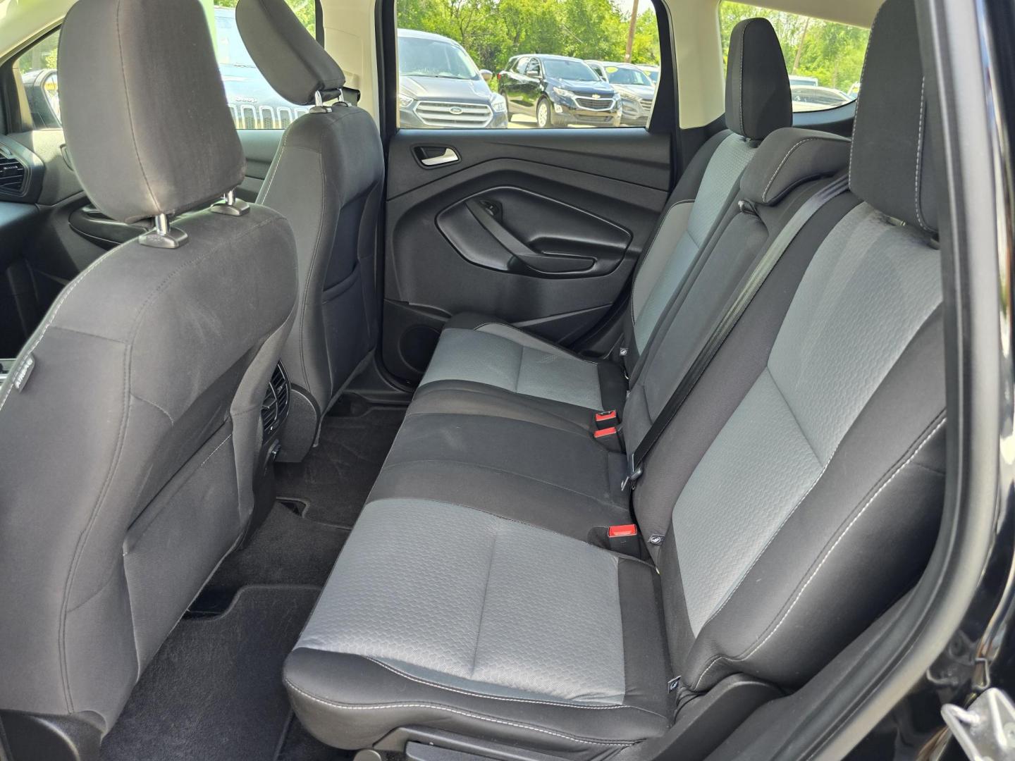 2018 BLACK Ford Escape SE (1FMCU0GD0JU) with an 1.5L L4 DOHC 16V engine, 6A transmission, located at 2660 S.Garland Avenue, Garland, TX, 75041, (469) 298-3118, 32.885551, -96.655602 - Photo#15