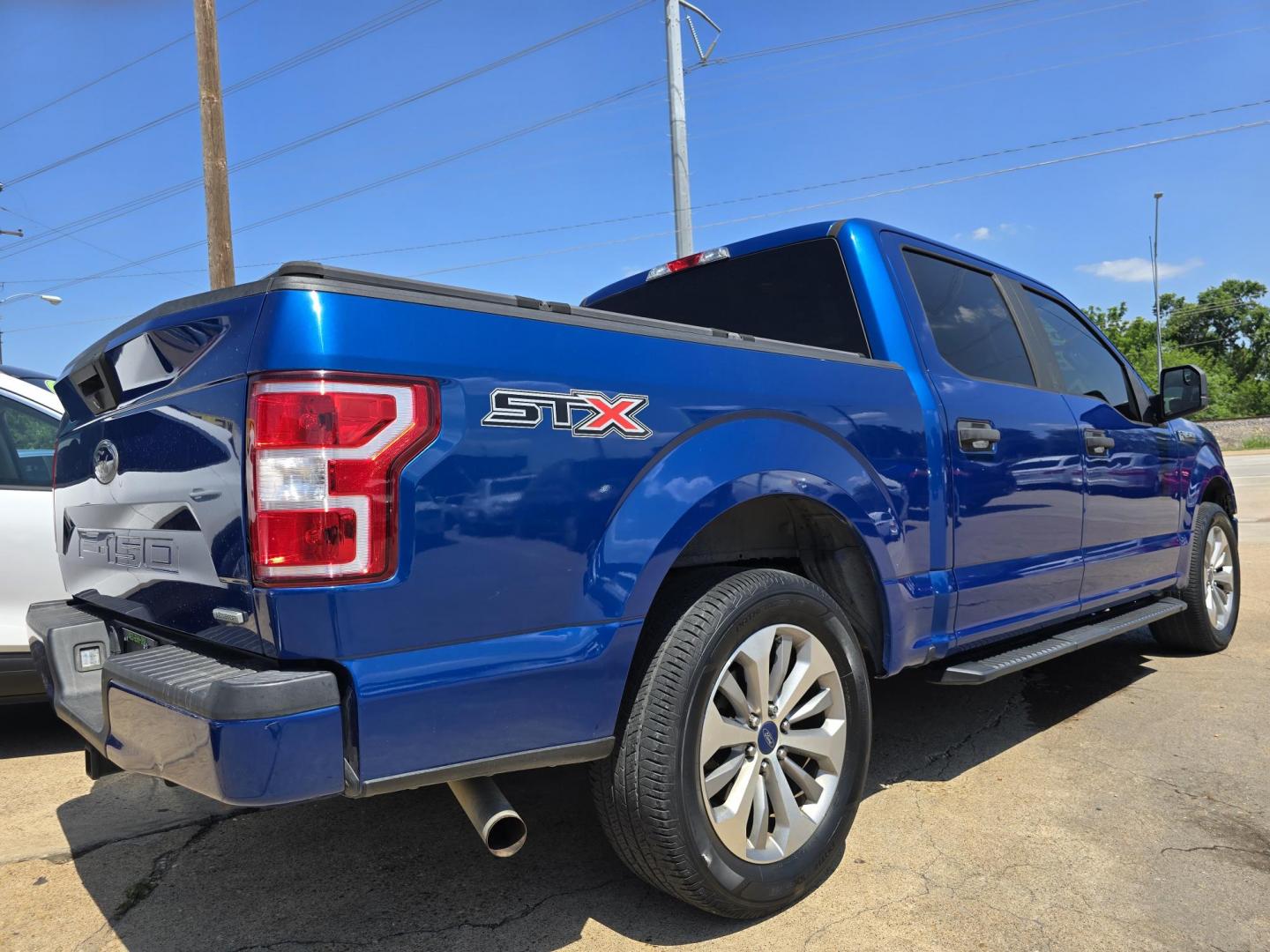2018 BLUE Ford F-150 STX (1FTEW1CPXJK) with an 2.7L V6 DOHC 24V engine, 6A transmission, located at 2660 S.Garland Avenue, Garland, TX, 75041, (469) 298-3118, 32.885551, -96.655602 - Photo#3