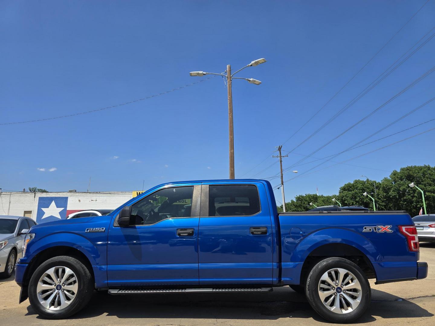 2018 BLUE Ford F-150 STX (1FTEW1CPXJK) with an 2.7L V6 DOHC 24V engine, 6A transmission, located at 2660 S.Garland Avenue, Garland, TX, 75041, (469) 298-3118, 32.885551, -96.655602 - Photo#6