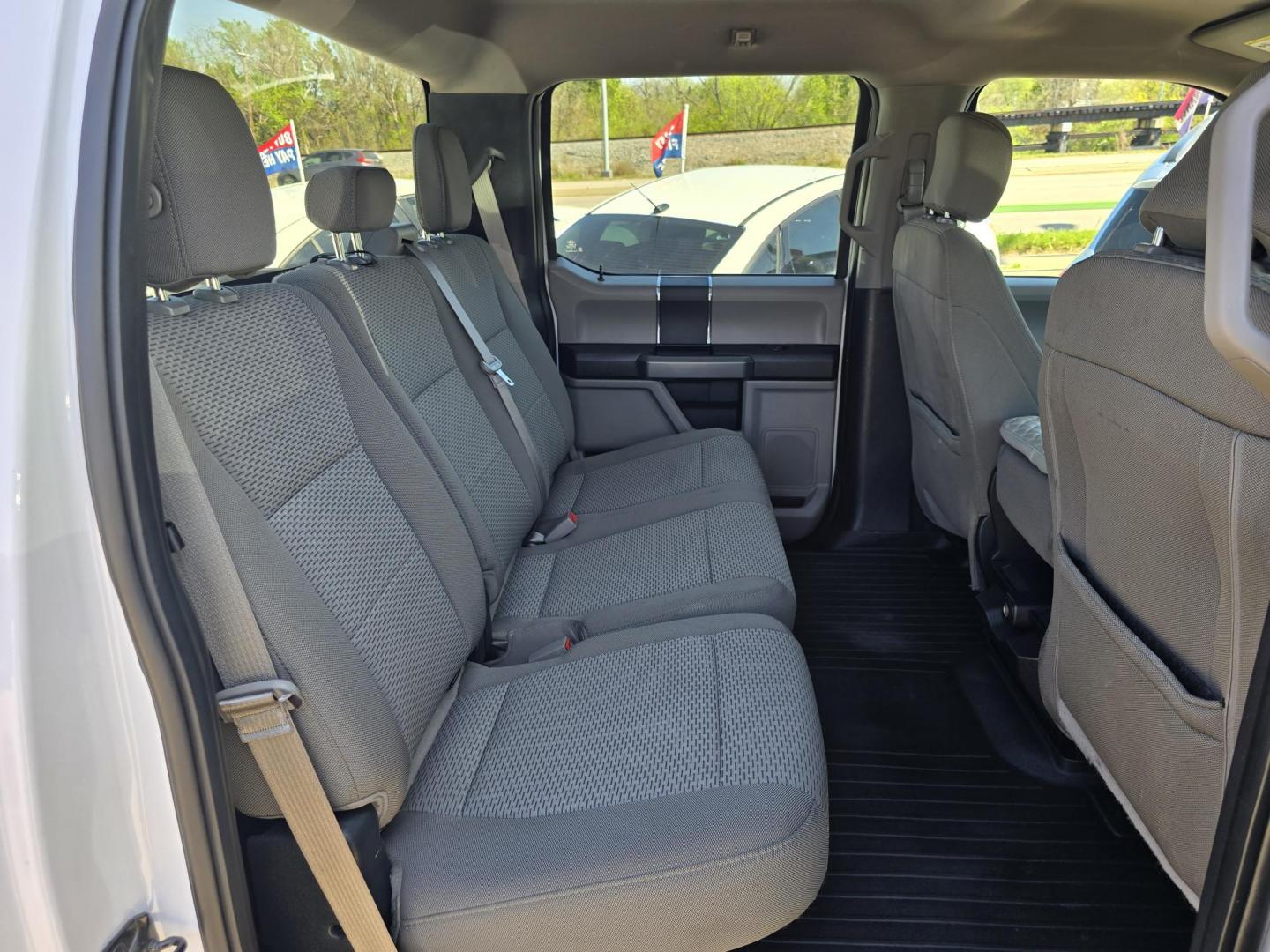 2018 WHITE Ford F-150 XLT (1FTFW1E56JF) with an 5.0L V8 OHV 16V engine, 6A transmission, located at 2660 S.Garland Avenue, Garland, TX, 75041, (469) 298-3118, 32.885551, -96.655602 - Photo#20