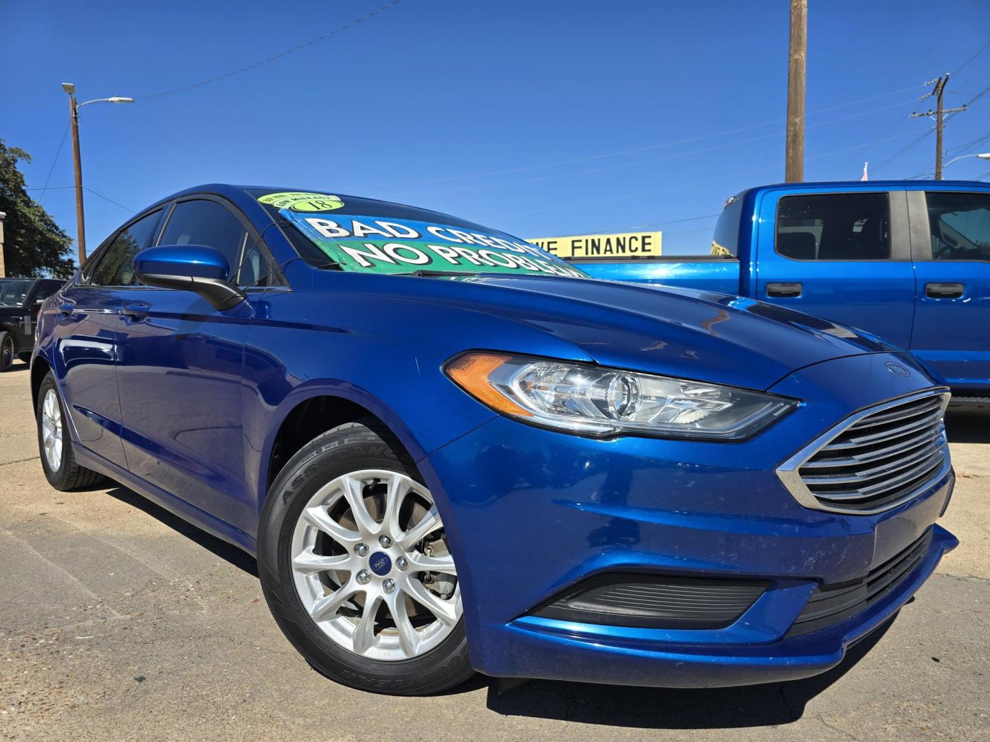 2018 BLUE Ford Fusion S (3FA6P0G72JR) with an 2.5L L4 DOHC 16V engine, 6A transmission, located at 2660 S.Garland Avenue, Garland, TX, 75041, (469) 298-3118, 32.885551, -96.655602 - Photo#0