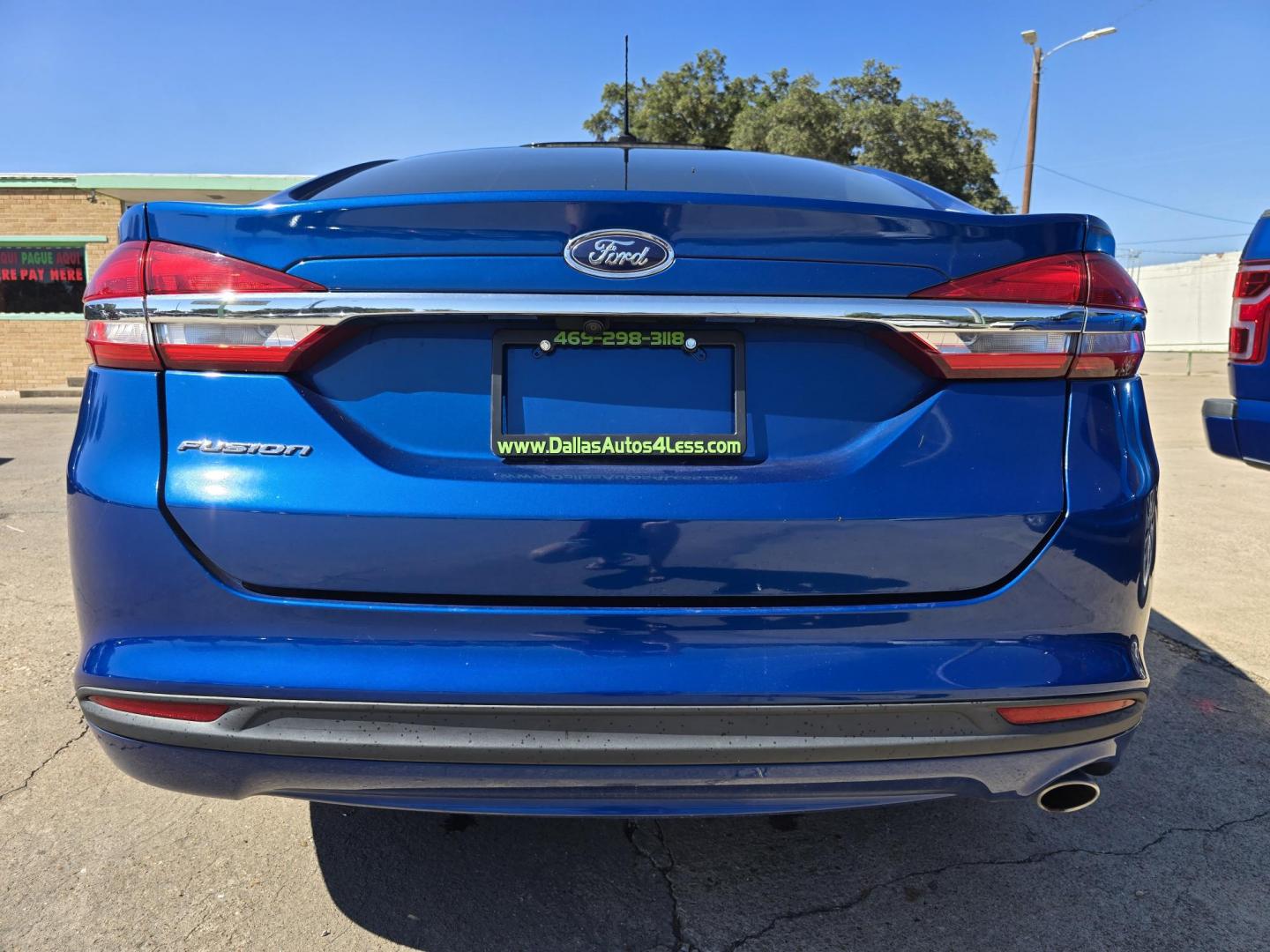 2018 BLUE Ford Fusion S (3FA6P0G72JR) with an 2.5L L4 DOHC 16V engine, 6A transmission, located at 2660 S.Garland Avenue, Garland, TX, 75041, (469) 298-3118, 32.885551, -96.655602 - Photo#4