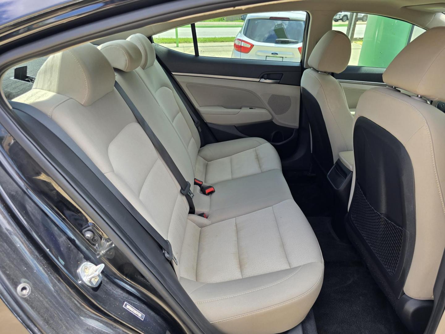 2018 BLACK Hyundai Elantra Limited (5NPD84LFXJH) with an 1.8L L4 DOHC 16V engine, 6A transmission, located at 2660 S.Garland Avenue, Garland, TX, 75041, (469) 298-3118, 32.885551, -96.655602 - Photo#20