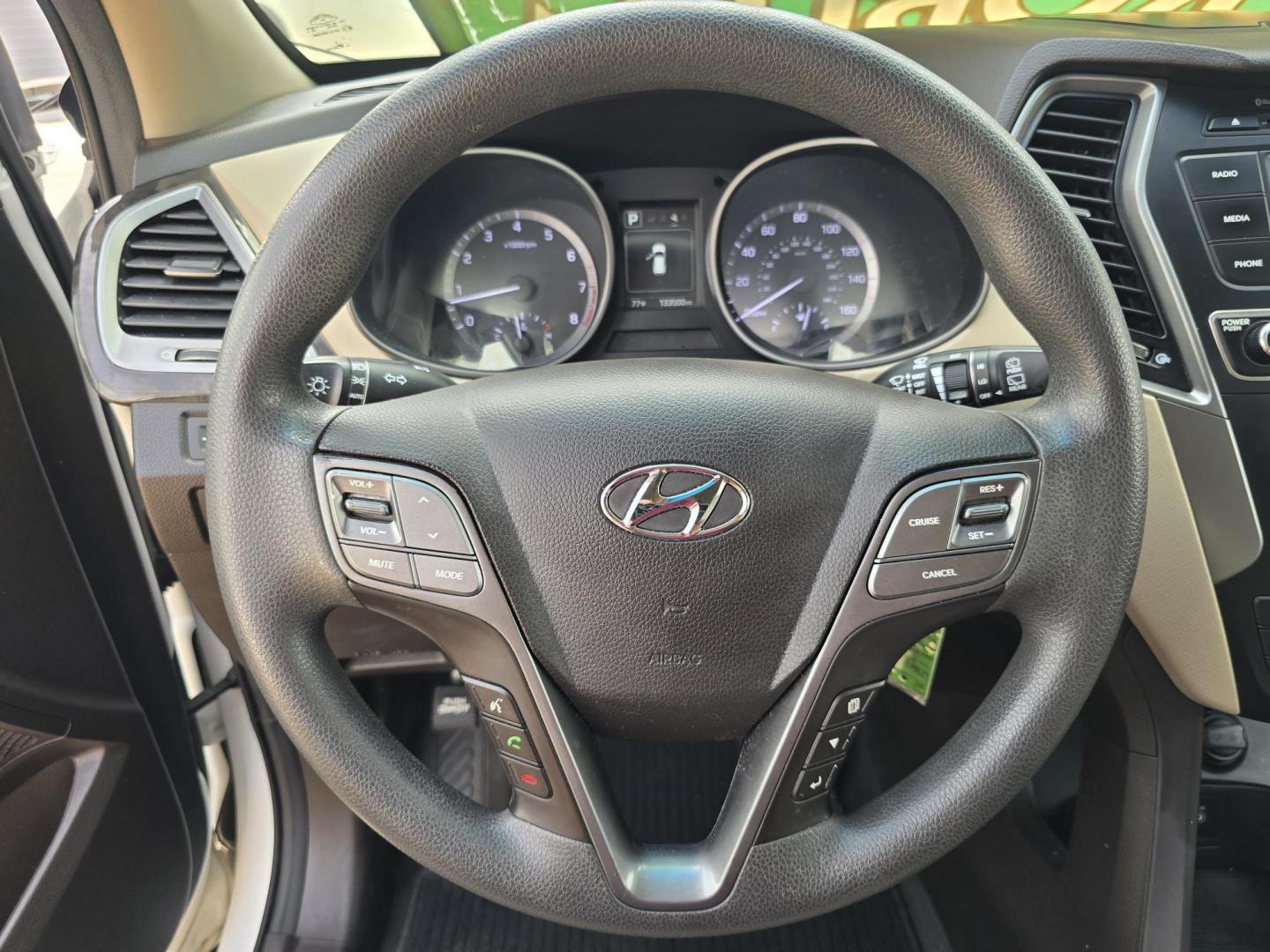 2018 DIAMOND WHITE Hyundai Santa Fe Sport (5NMZT3LB4JH) with an 2.4L L4 DOHC 16V engine, 6A transmission, located at 2660 S.Garland Avenue, Garland, TX, 75041, (469) 298-3118, 32.885551, -96.655602 - Welcome to DallasAutos4Less, one of the Premier BUY HERE PAY HERE Dealers in the North Dallas Area. We specialize in financing to people with NO CREDIT or BAD CREDIT. We need proof of income, proof of residence, and a ID. Come buy your new car from us today!! This is a Very clean 2018 HYUNDAI SAN - Photo#12