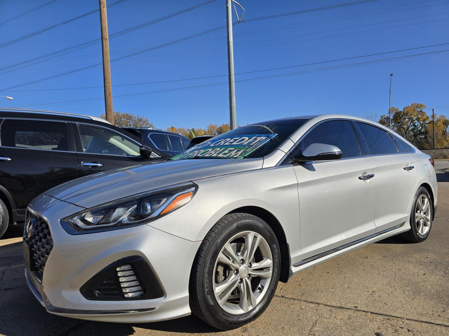 2018 Hyundai Sonata SPORT (5NPE34AF8JH) , AUTO transmission, located at 2660 S.Garland Avenue, Garland, TX, 75041, (469) 298-3118, 32.885551, -96.655602 - Welcome to DallasAutos4Less, one of the Premier BUY HERE PAY HERE Dealers in the North Dallas Area. We specialize in financing to people with NO CREDIT or BAD CREDIT. We need proof of income, proof of residence, and a ID. Come buy your new car from us today!! This is a Very clean 2018 HYUNDAI SON - Photo#7