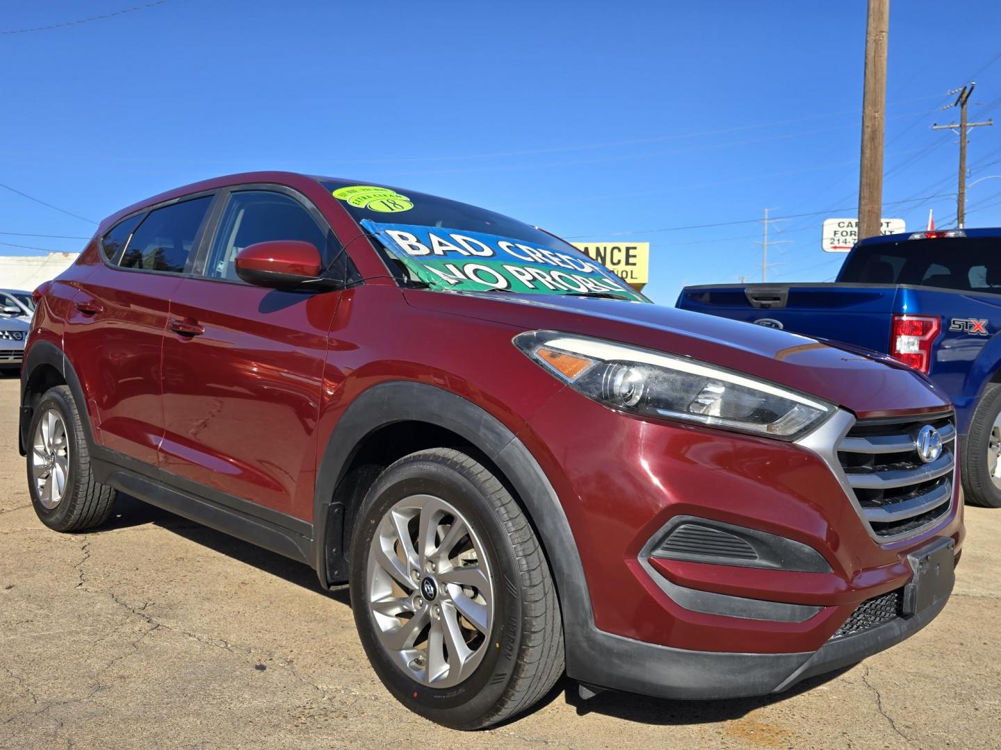 2018 BURGUNDY Hyundai Tucson SE (KM8J23A4XJU) with an 2.0L L4 DOHC 16V engine, 6A transmission, located at 2660 S.Garland Avenue, Garland, TX, 75041, (469) 298-3118, 32.885551, -96.655602 - Photo#1